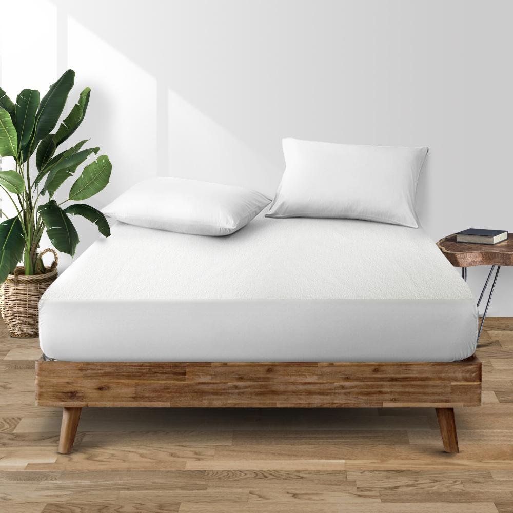 Queen Size Waterproof Bamboo Mattress Protector - Hypoallergenic & Breathable for Allergy Relief - Perfect for Bedrooms, Guest Rooms & Kids' Beds