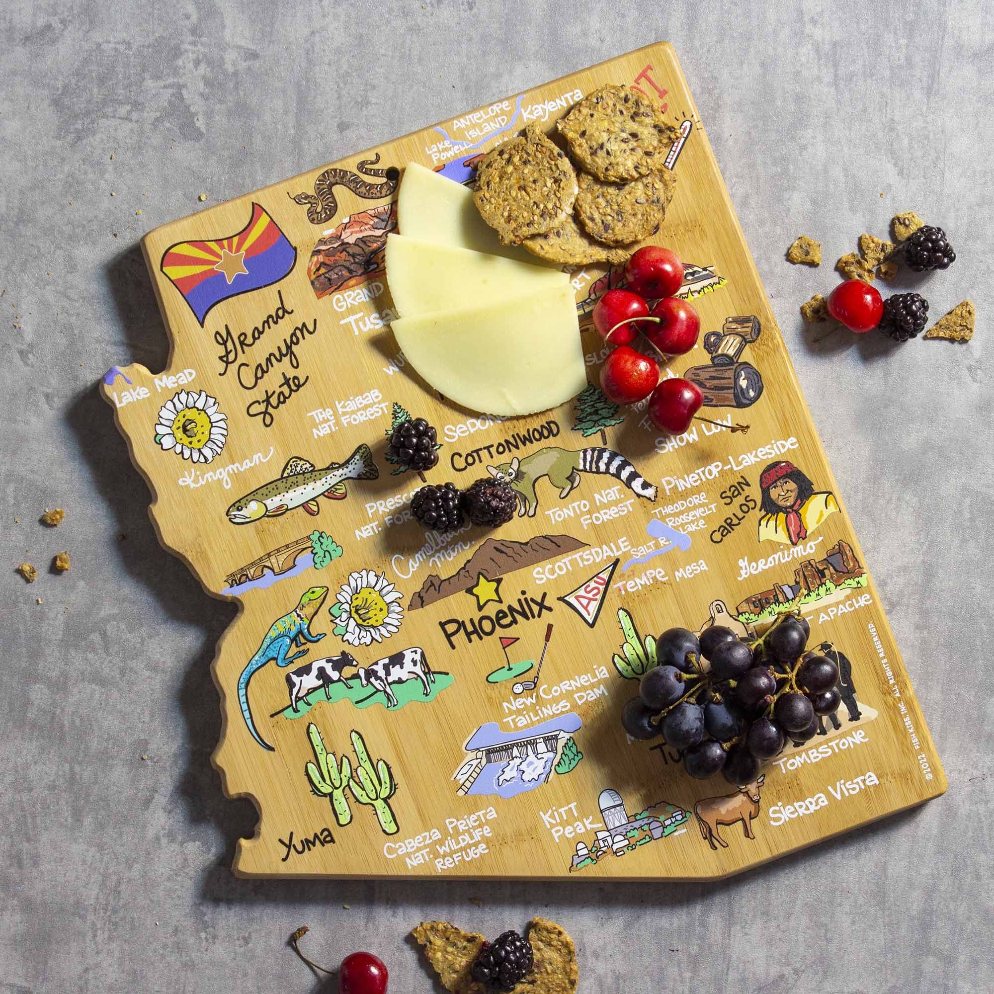 Premium Arizona Wood Cutting Board with Fish Kiss™ Artwork - Durable Kitchen Chopping Board for Meat, Vegetables & Cheese - Perfect for Home Cooking & Gift Giving