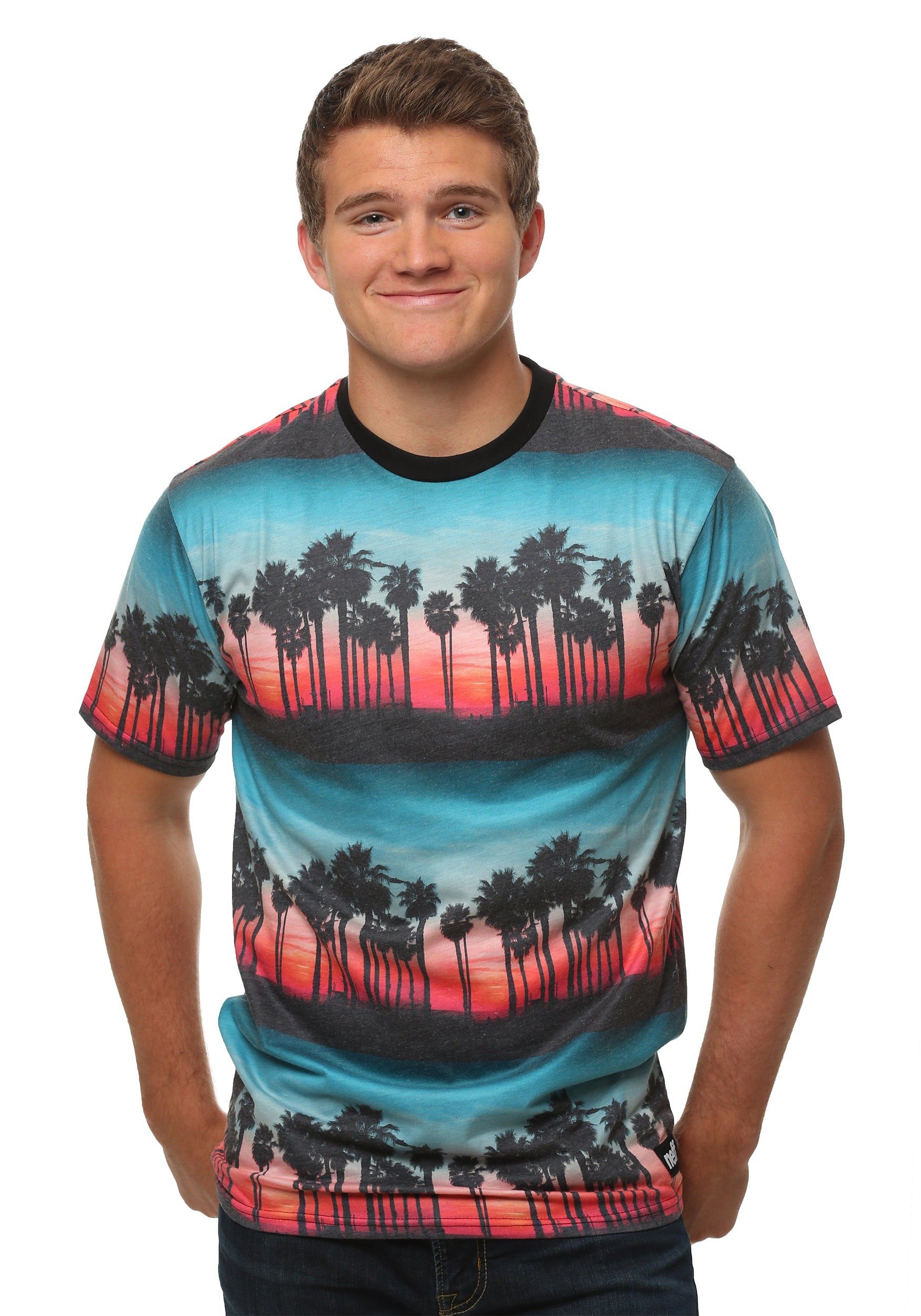 Neff Men's Daily Triangle Graphic T-Shirt - Comfortable Casual Tee for Everyday Wear | Perfect for Streetwear, Gym, and Outfits