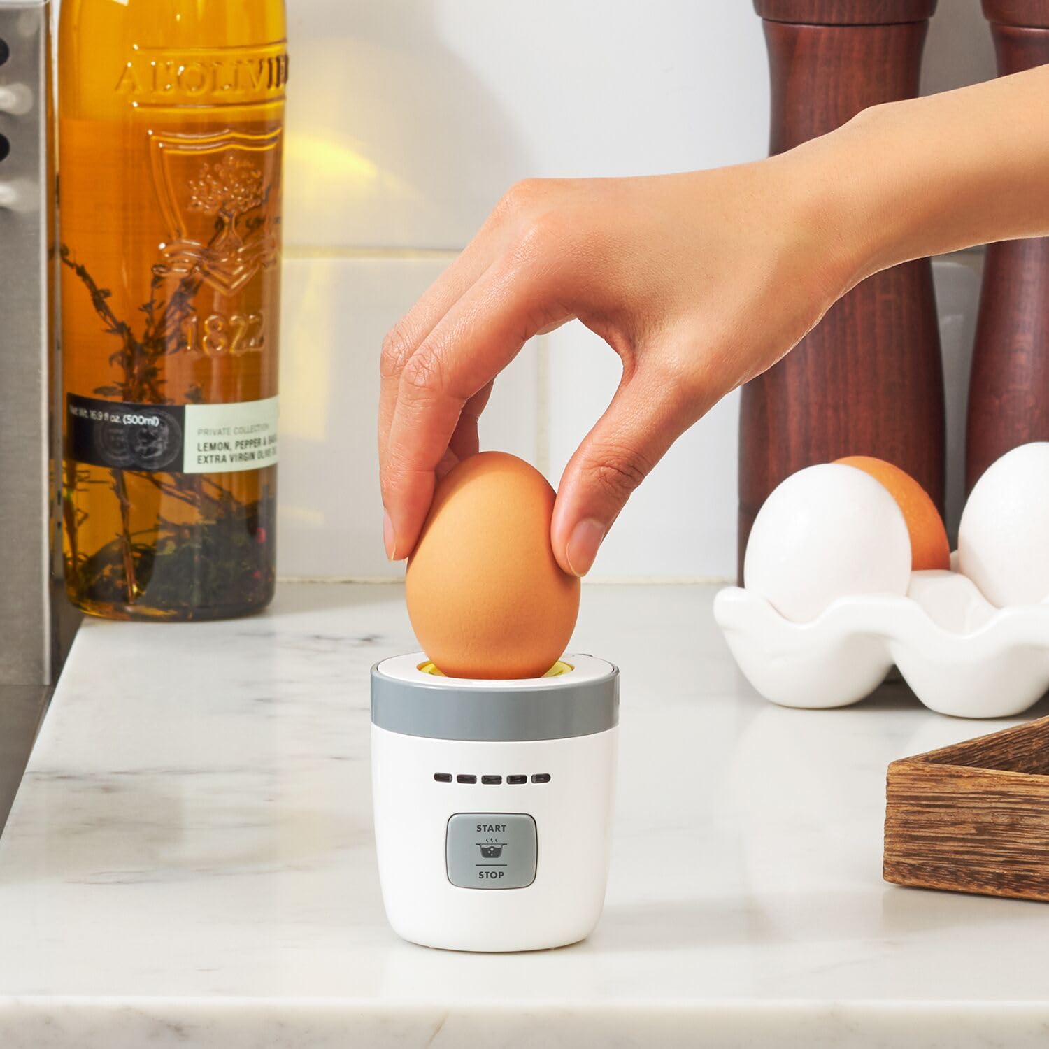 OXO Good Grips Digital Egg Timer with Piercer - White Kitchen Timer for Cooking, Baking, Boiling Eggs - Perfect for Home, Restaurants & Meal Prep