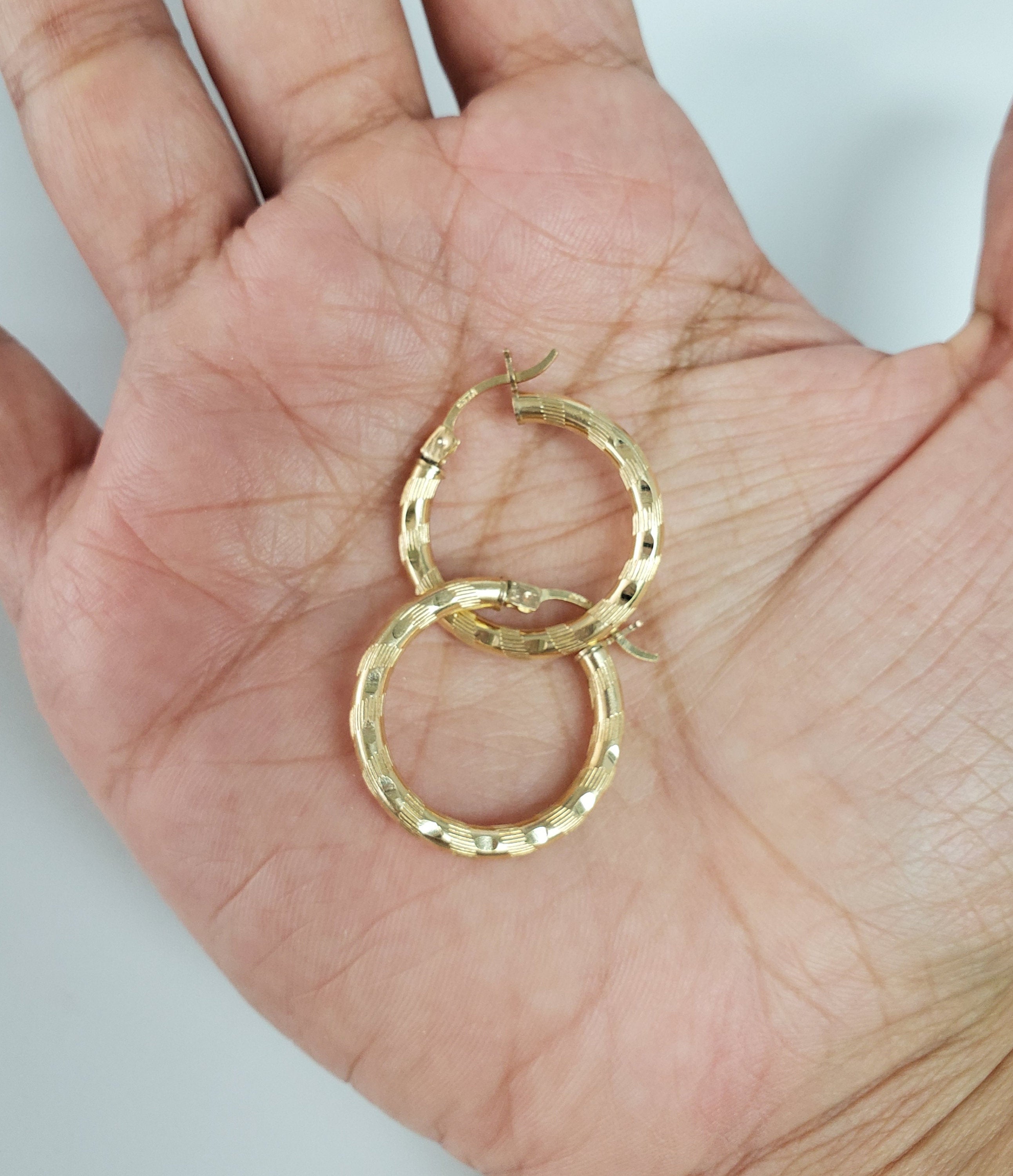 14K Yellow Gold Diamond Cut Hoop Earrings - 24MM & 38MM Sizes for Women | Perfect for Everyday Wear, Parties & Special Occasions