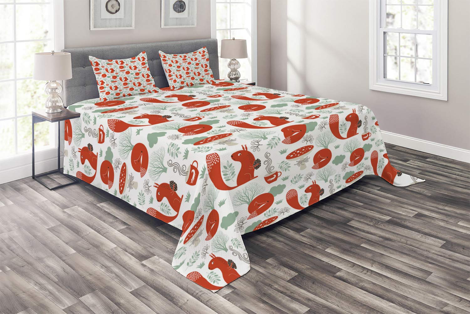 Ambesonne Bohemian Fox & Squirrel Tea Party 3-Piece Quilted Bedspread Set with Pillow Shams - Queen Size, Reseda Green & Dark Brown - Whimsical Animal Print Bedding for Cozy Bedroom Decor