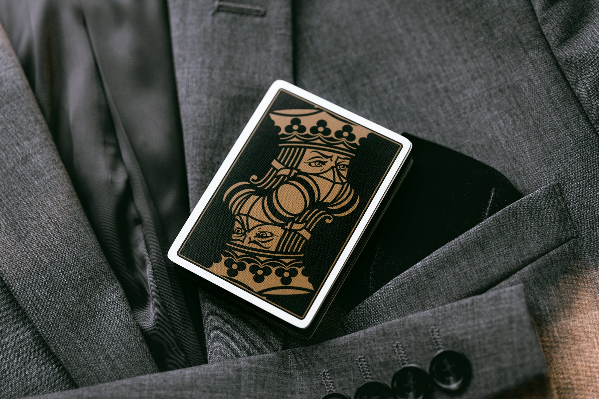 Premium Gilded Edition Luxury Playing Cards - Table Players Vol. 06 | Elegant Casino Style, Poker Night, Cardistry & Magic Tricks | Perfect for Game Nights, Gifts & Collectors