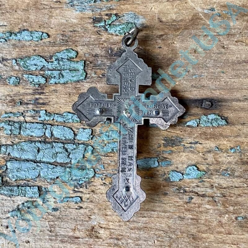 Vintage Cast Aluminum Crucifix Pendant Necklace - Religious Cross Jewelry for Men & Women - Perfect for Church, Daily Wear & Gift Giving