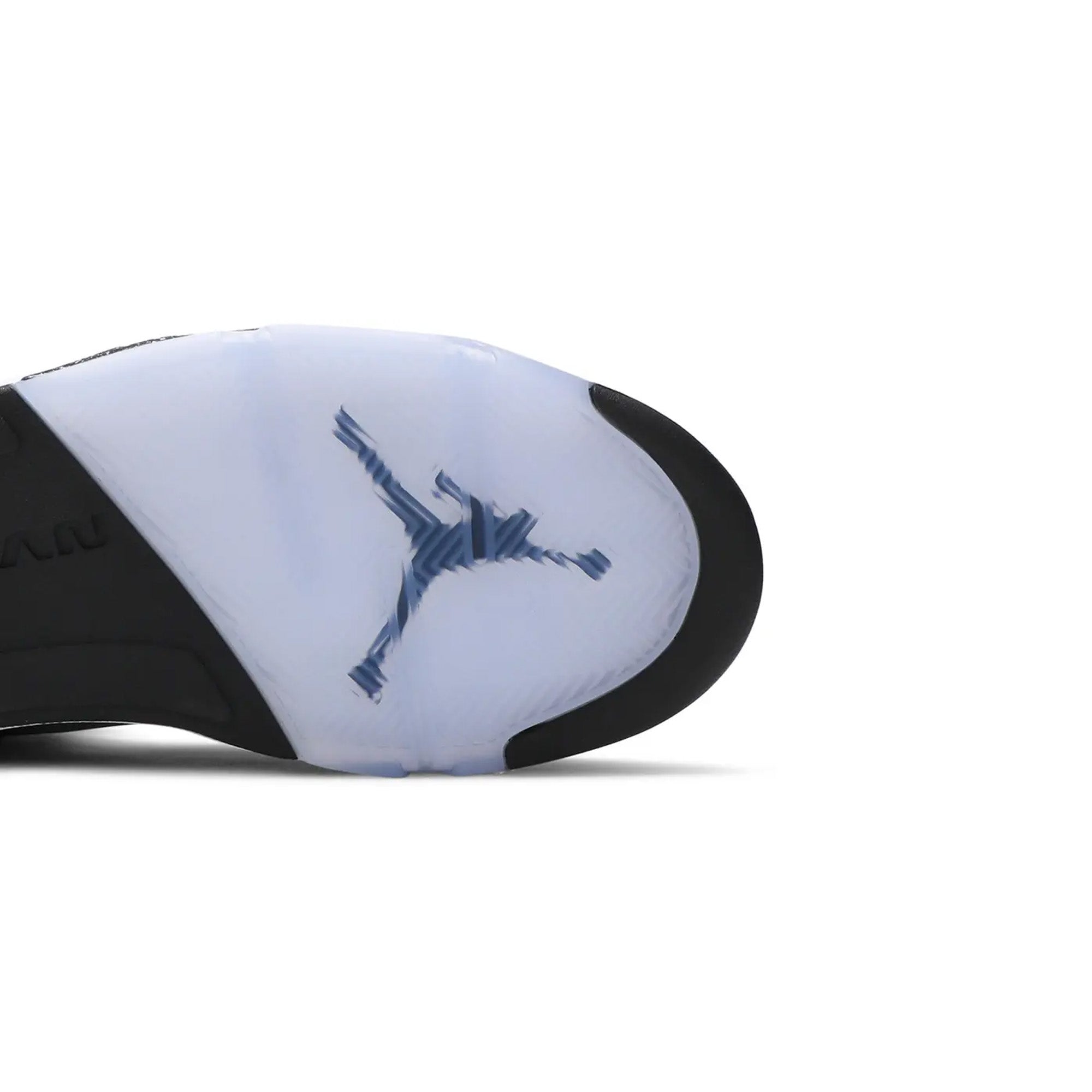 Air Jordan 5 'Oreo' Retro 2021 - Men's Basketball Shoes - Black & White Sneakers for Casual Wear & Street Style