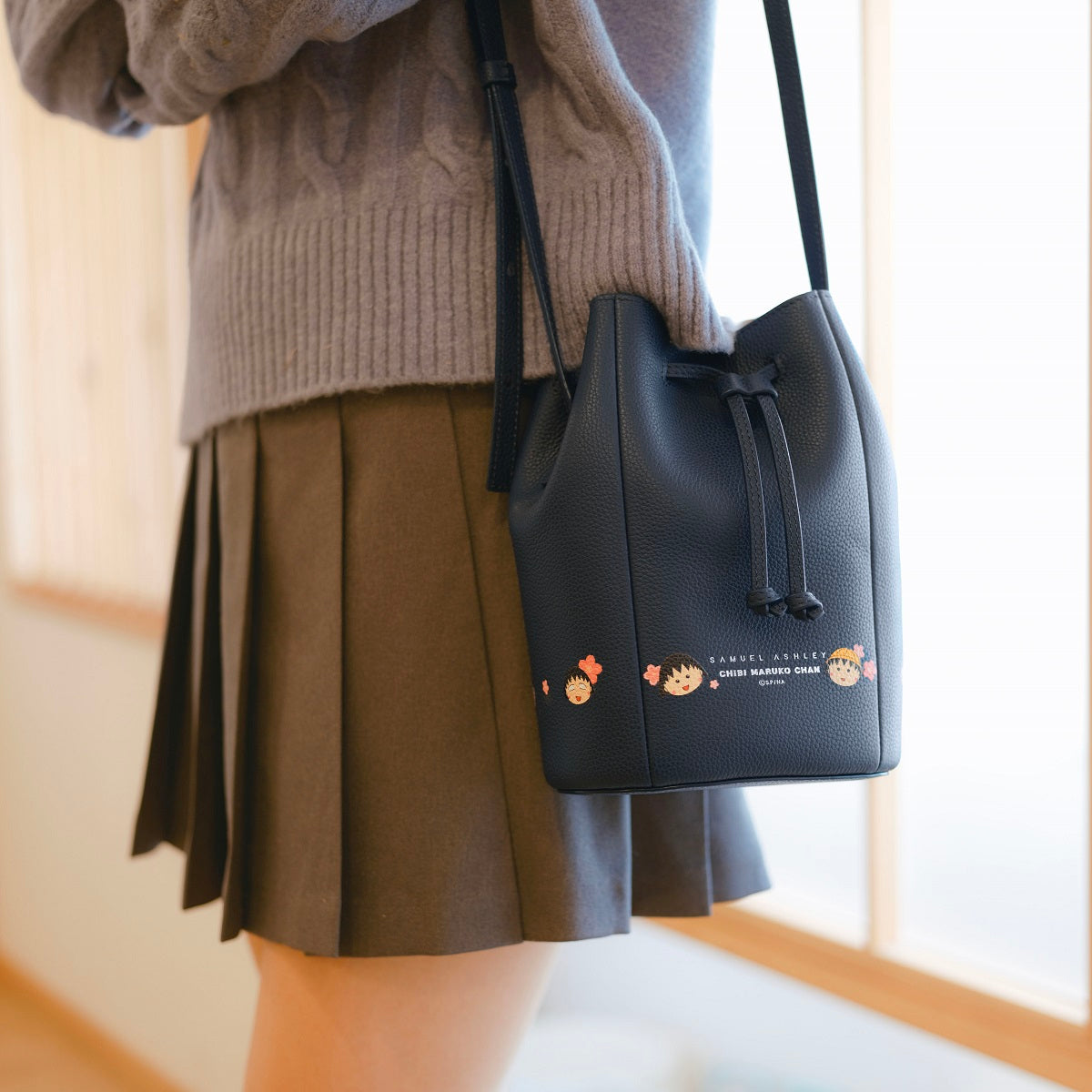 Samuel Ashley x Chibi Maruko Chan Genuine Leather Bucket Bag for Women | Cute Anime Crossbody Purse | Perfect for Daily Use, Travel & Cosplay