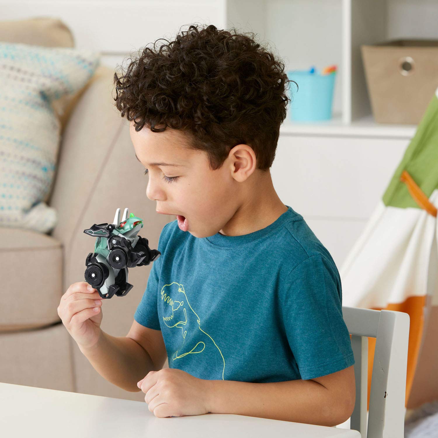 VTech Switch & Go Dinos - Triceratops Racer Toy | Transforming Dinosaur to Car | STEM Learning Toy for Kids Ages 3-6 Years | Perfect for Pretend Play & Early Childhood Development