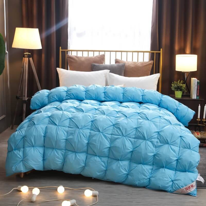 Premium Goose Down Duvet - Ultra Soft & Hypoallergenic Comforter for All Seasons - Perfect for Cozy Bedrooms & Luxury Hotels