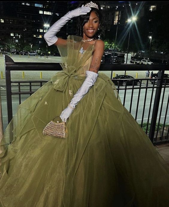 Elegant A-Line Tulle Green Princess Dress for Sweet 16 Birthday Party | Formal Gown JP2565 | Perfect for Quinceañera, Prom, Pageant & Special Occasions