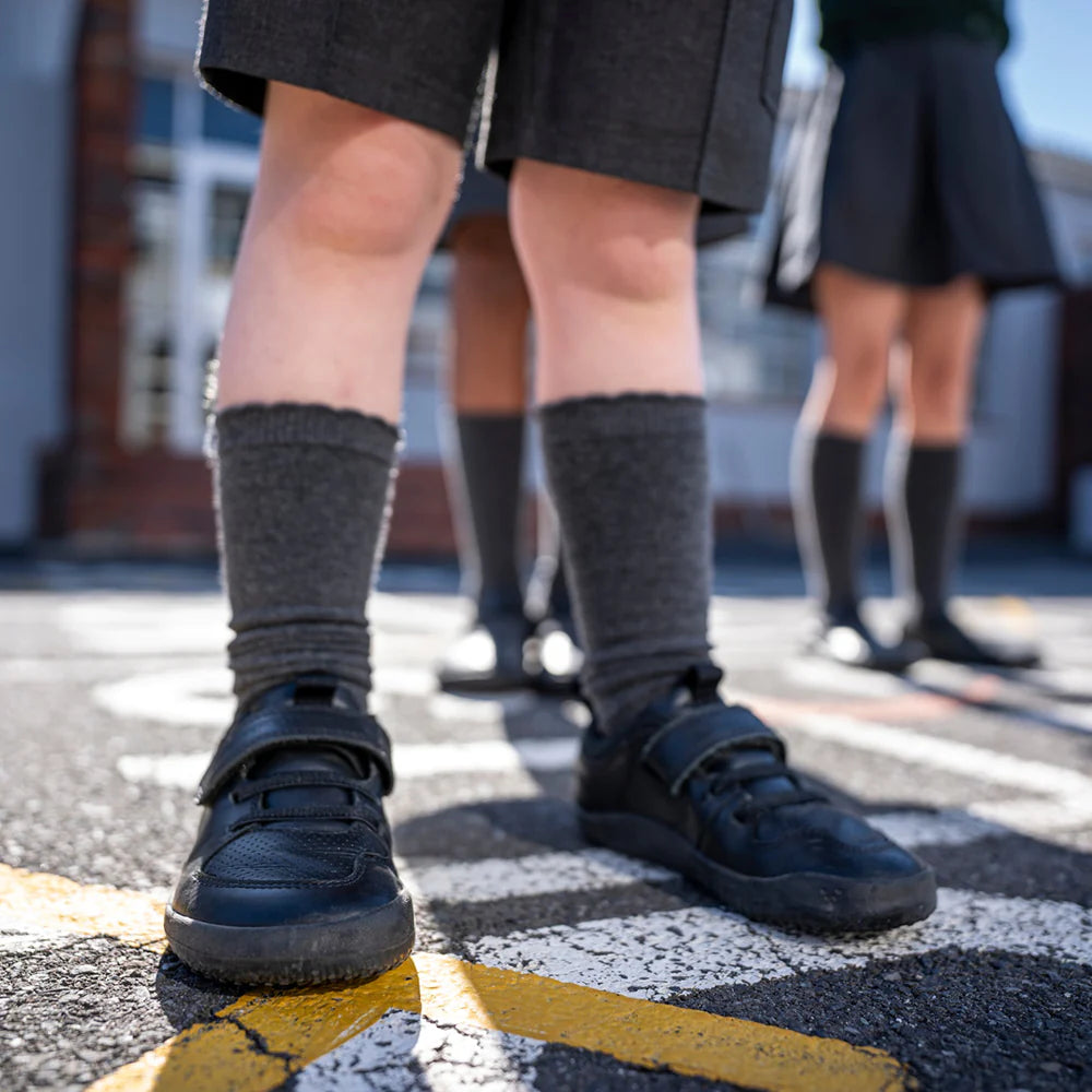 Vivobarefoot Primus Ludo Kids' School Shoes - Obsidian Black | Barefoot Design for Active Play & Learning | Perfect for Classroom & Outdoor Activities