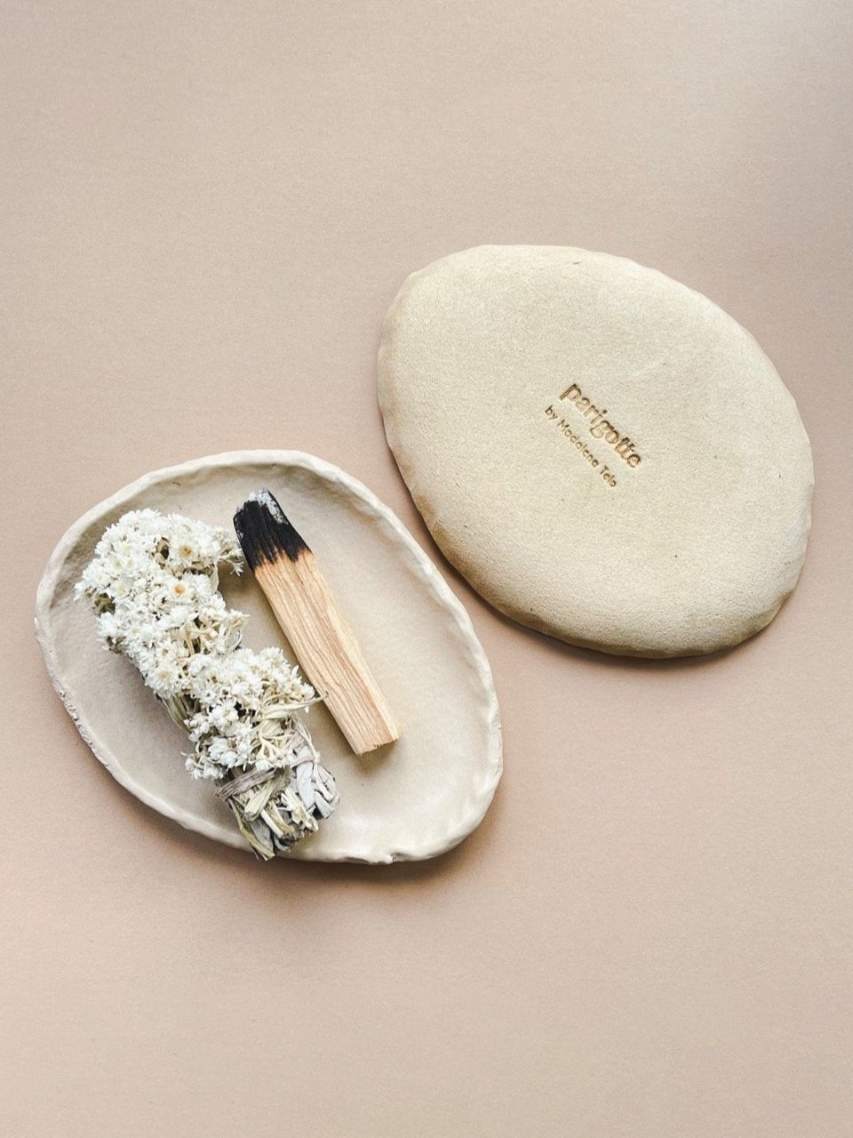 Parigotte Ceramic Smudge Burner - Handmade Aromatherapy Diffuser for Home, Yoga & Meditation | Natural Sage Smudging Bowl with Lid