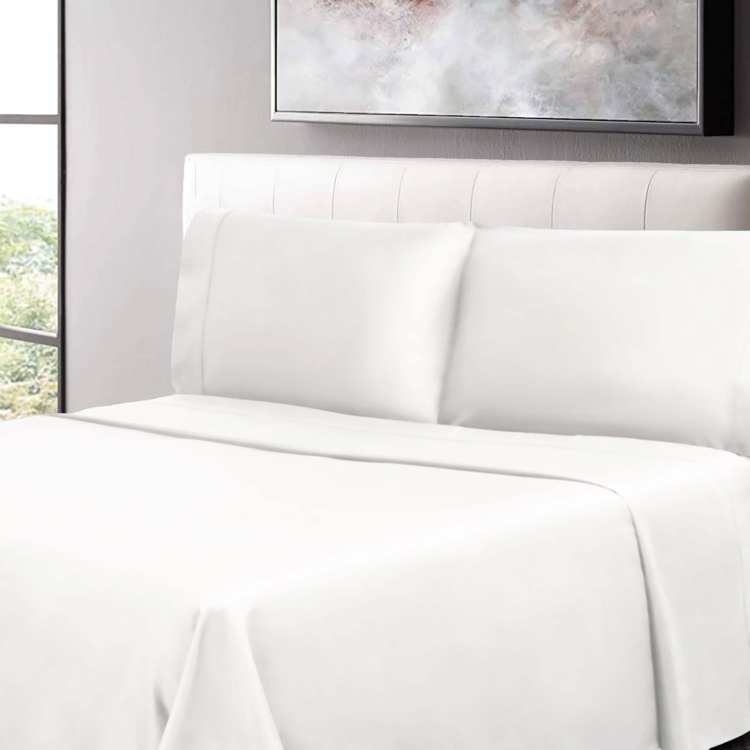 300 Thread Count Cotton Percale Solid Deep Pocket Bed Sheet Set - Queen Size, Soft & Breathable Luxury Sheets for Comfortable Sleep - Perfect for Master Bedroom, Guest Room or Vacation Home