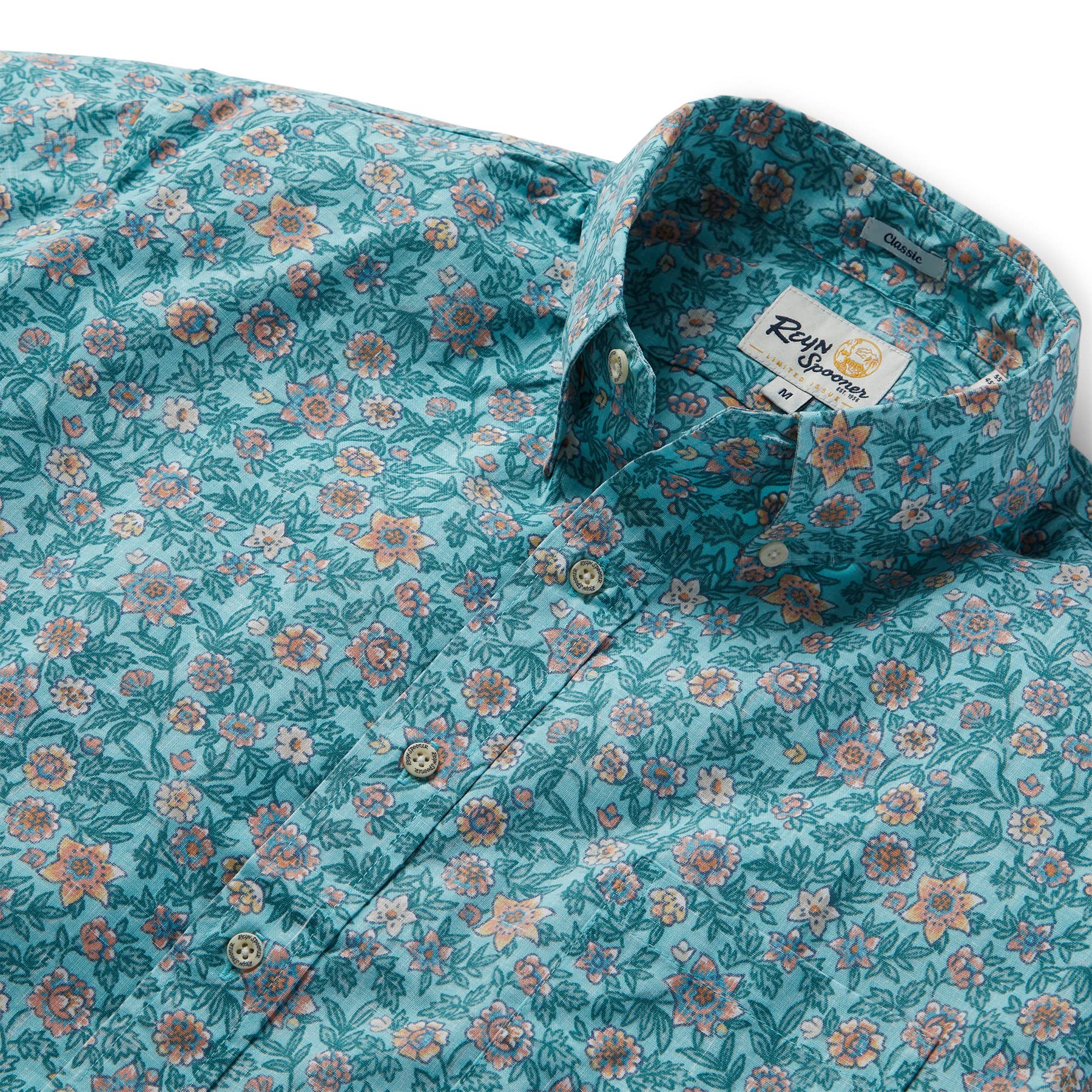 Reyn Spooner Men's Hawaiian Aloha Shirt - Classic Button Down Short Sleeve Shirt for Beach Vacation, Luau Party & Summer Casual Wear