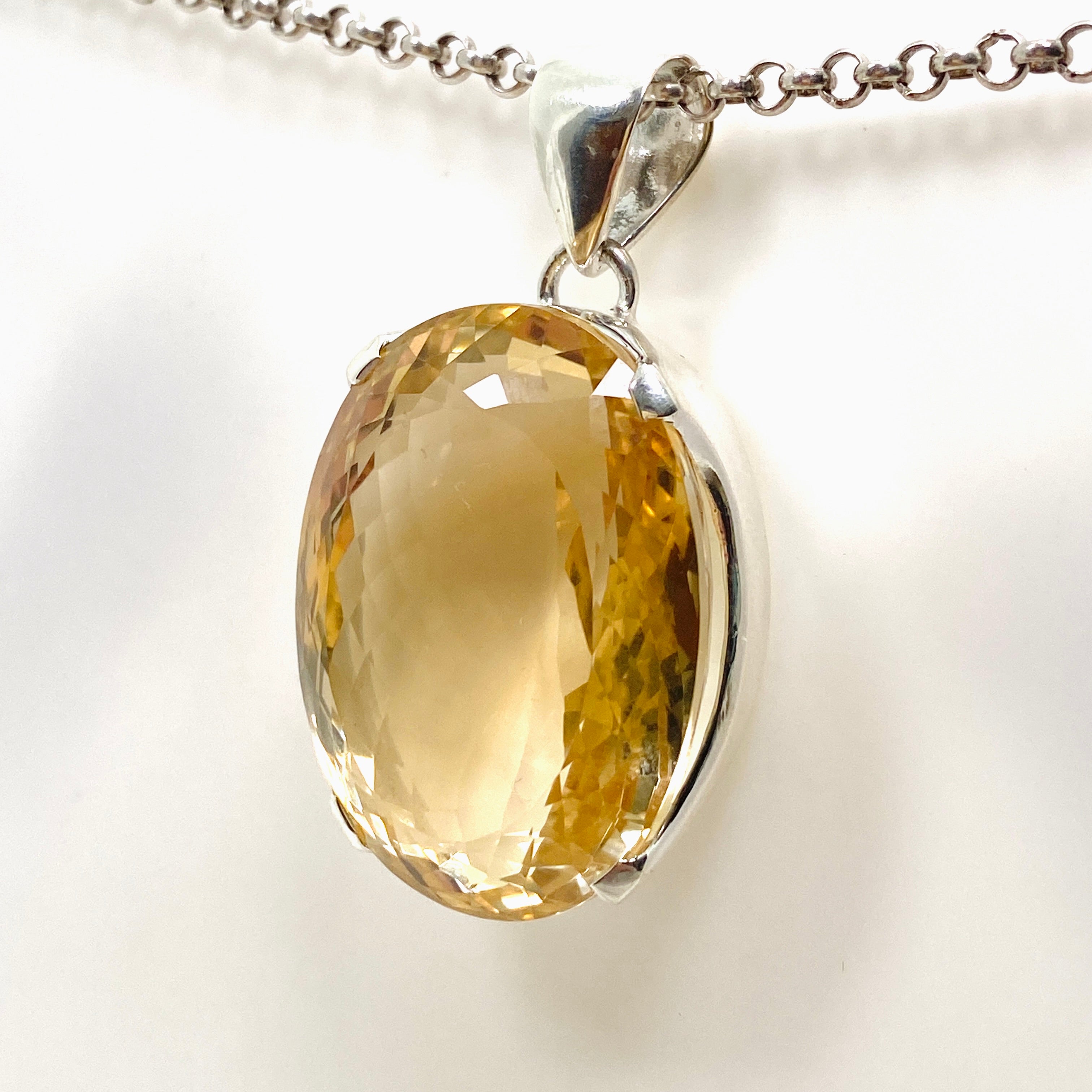Natural Citrine Gemstone Oval Faceted Pendant Necklace KPGJ4787 - Elegant Jewelry for Women, Perfect Gift for Birthday, Anniversary & Special Occasions
