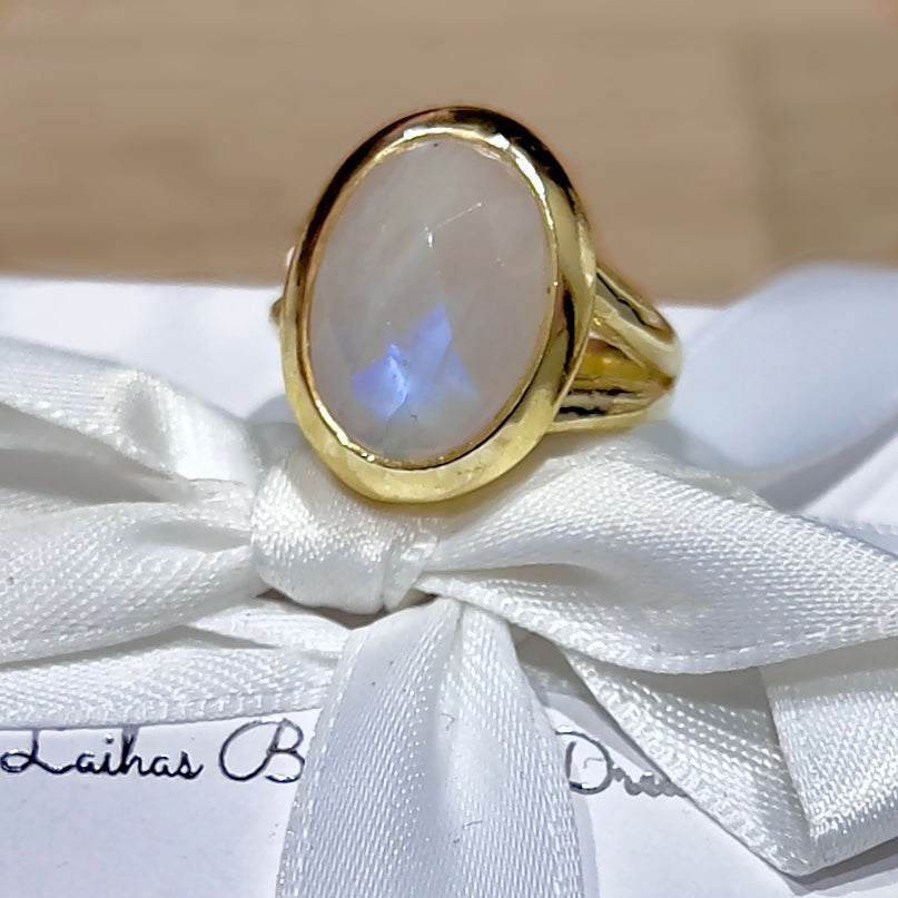 Laihas Iridescent Gold Moonstone Ring for Women - Elegant Handmade Jewelry Gift for Birthday, Anniversary & Special Occasions