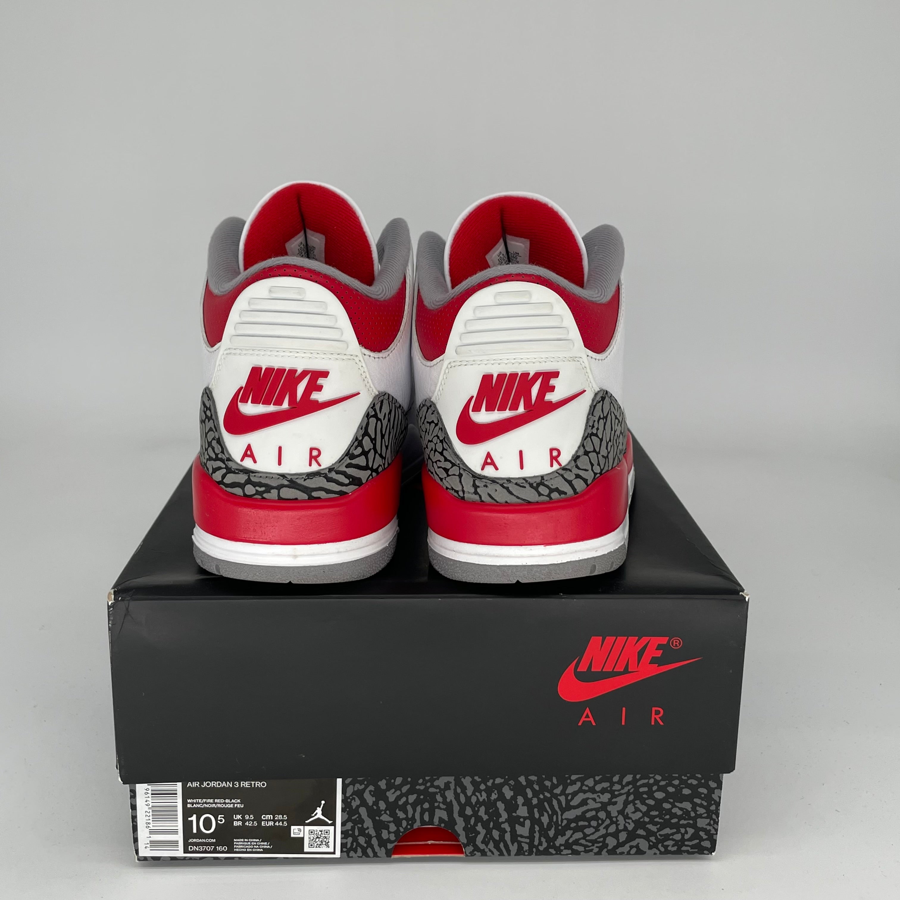 Air Jordan 3 Retro 