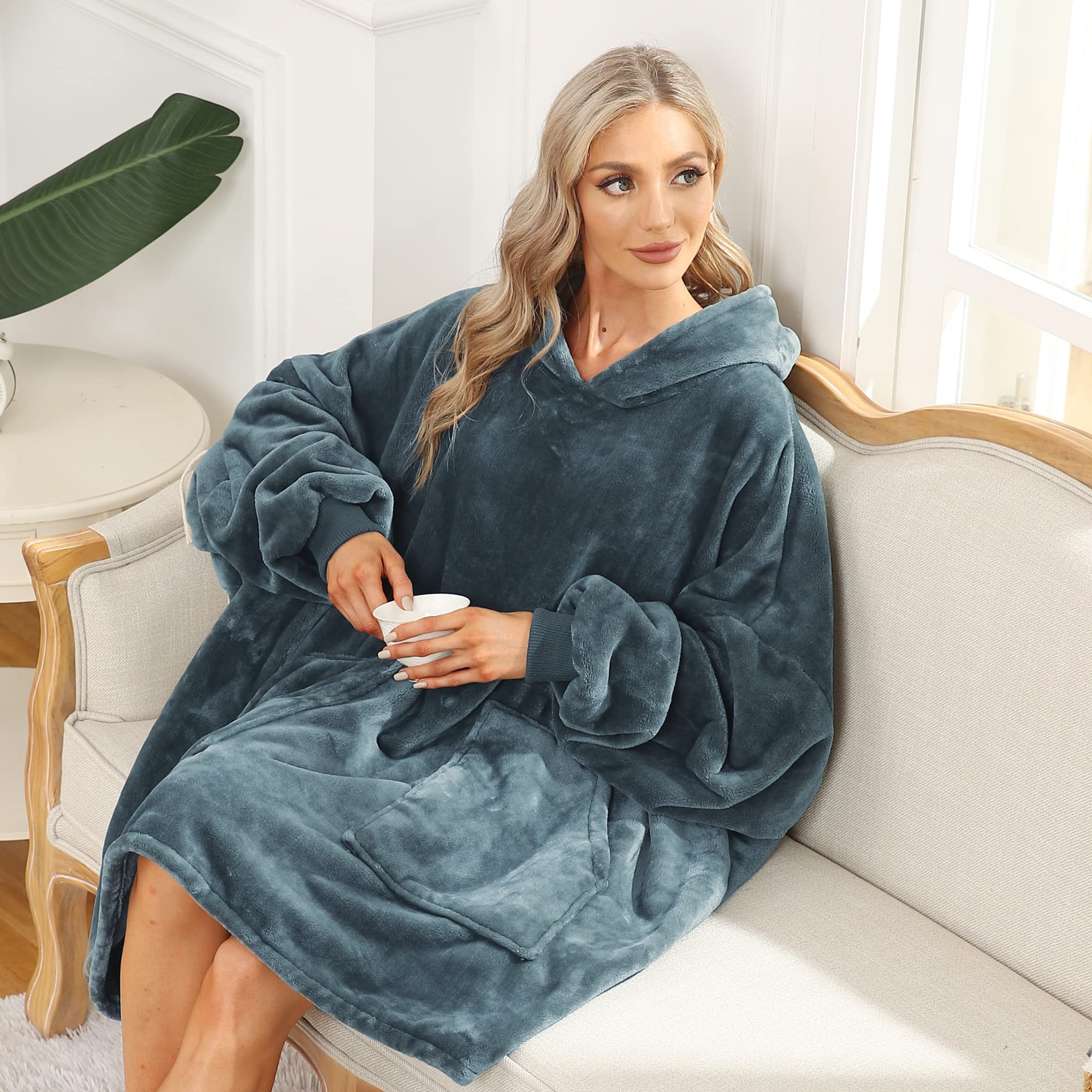 Kipswiza Lightweight Oversized Wearable Blanket - Soft Flannel Hoodie Blanket for Adults, Women & Men - Warm Hooded Sweatshirt in Blue - Perfect for Lounging, Netflix Nights & Cold Weather