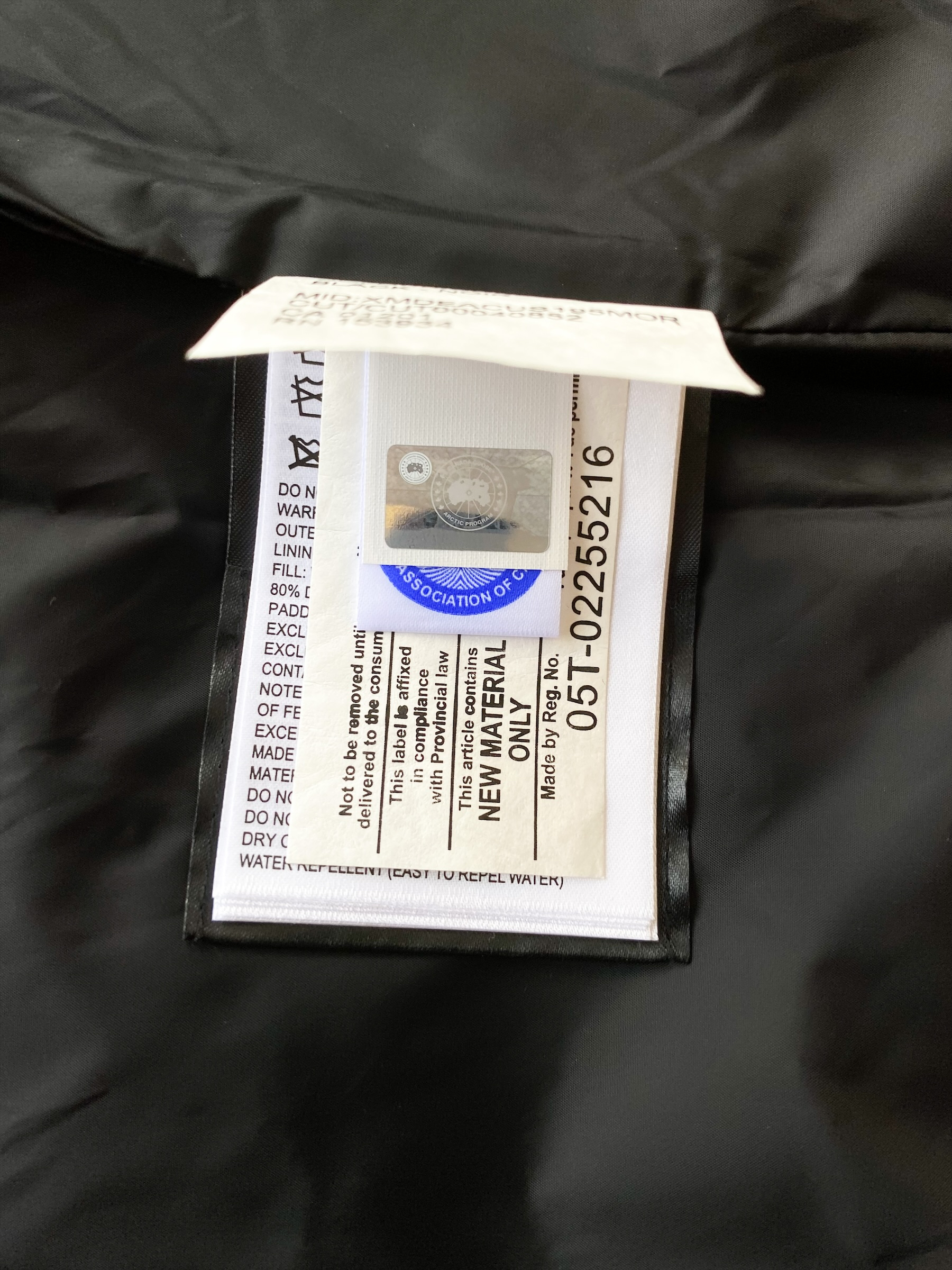 Canada Goose Black Garson Men's Vest - Lightweight Down Puffer Jacket for Winter Outdoor Activities, Hiking & Casual Wear