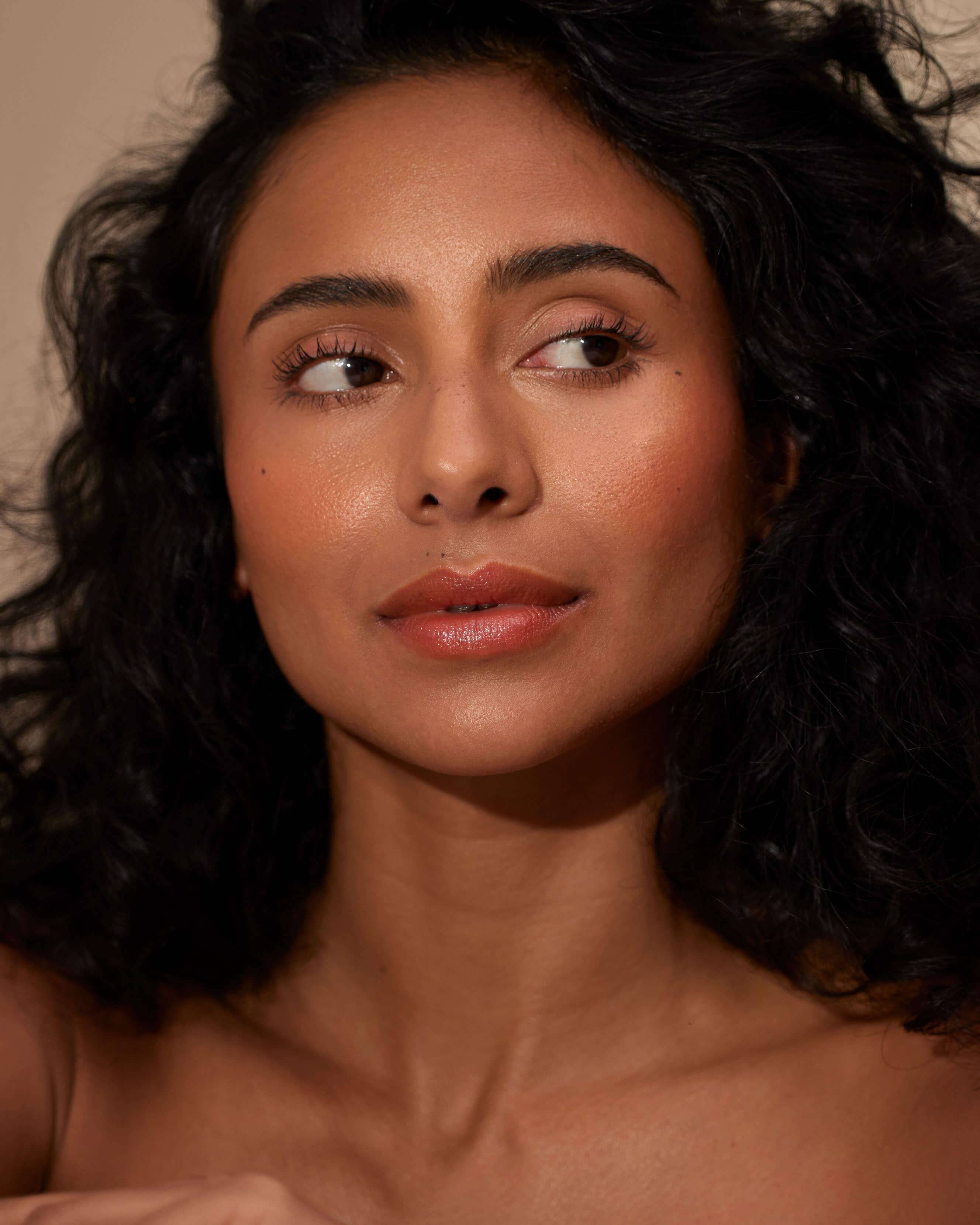 Premium Long-Lasting Lip Tint - Hydrating Matte Liquid Lipstick with Natural Ingredients | Perfect for Everyday Wear, Date Night & Special Occasions