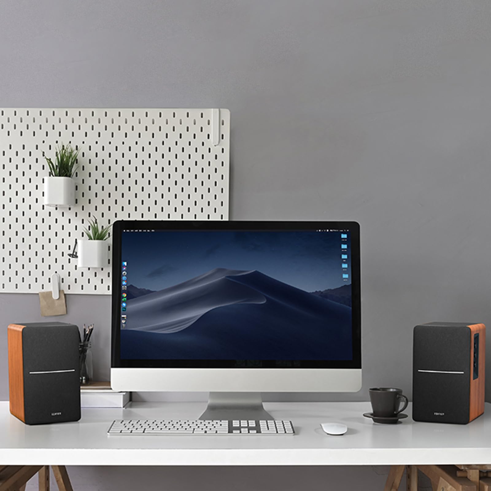 Edifier R1280DB Powered Bluetooth Bookshelf Speakers with Optical Input - Wireless Studio Monitor Speakers - 4 Inch Near Field Speakers - 42W RMS (Wooden Finish) - Perfect for Home Audio, Gaming & Music Listening