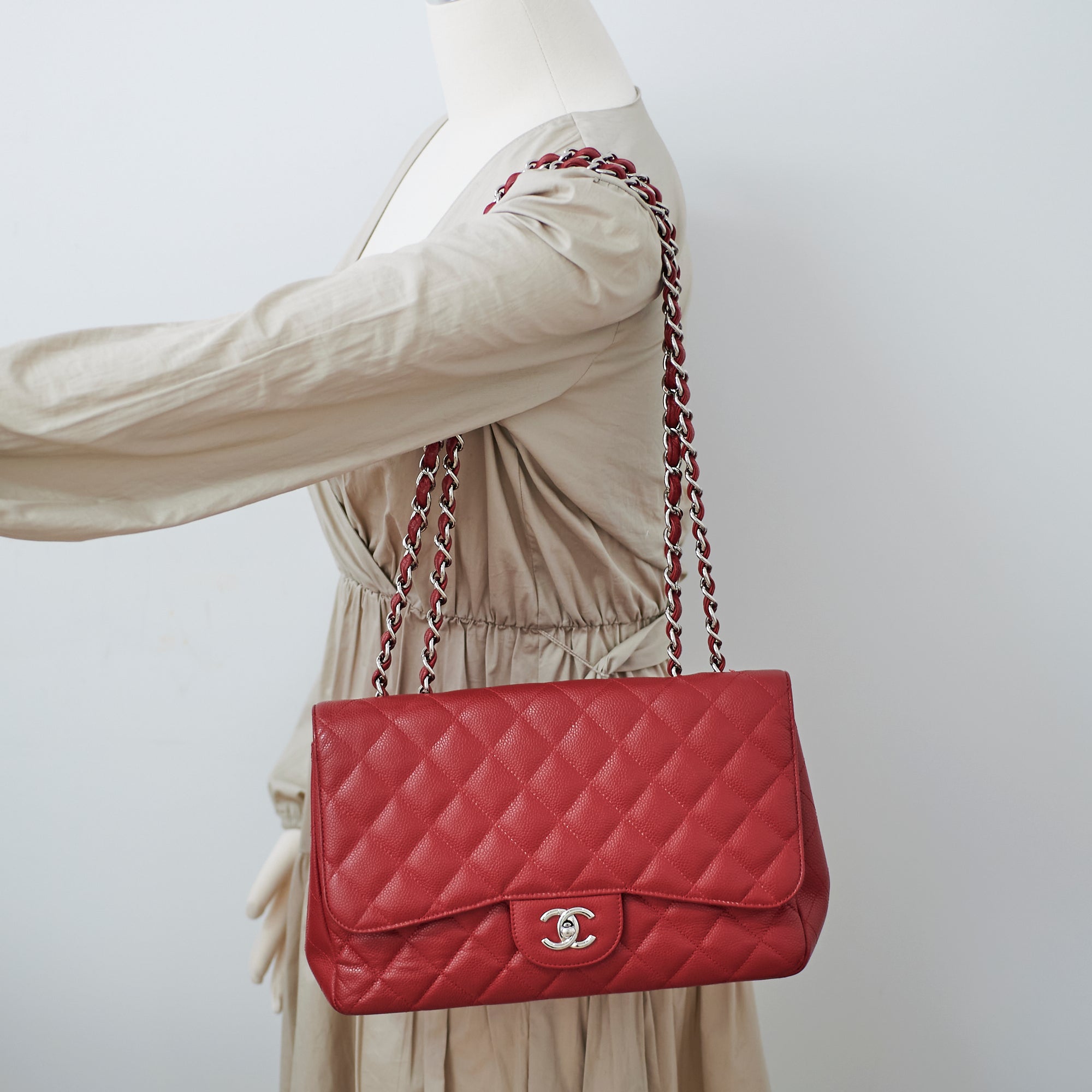 Chanel Caviar Jumbo Single Flap Bag in Red - Luxury Designer Handbag for Women, Perfect for Evening Events & Special Occasions