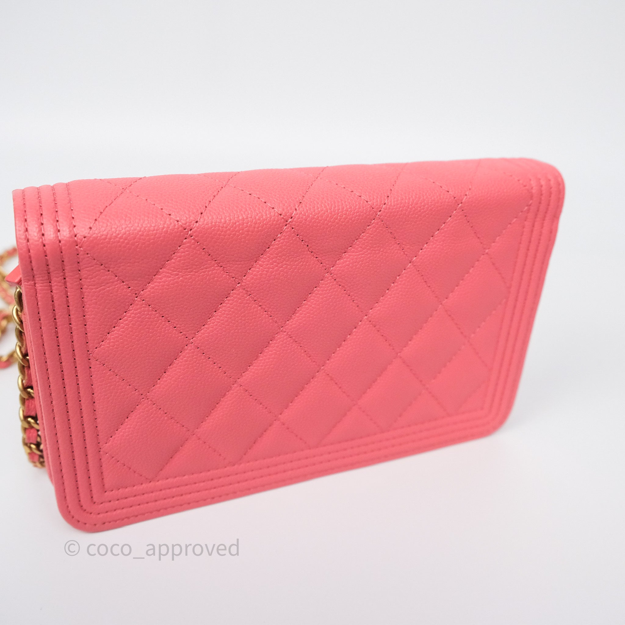 Chanel Boy Wallet on Chain WOC Quilted Dark Pink Caviar Leather with Aged Gold Hardware - Perfect for Evening Events & Luxury Fashion Accessories
