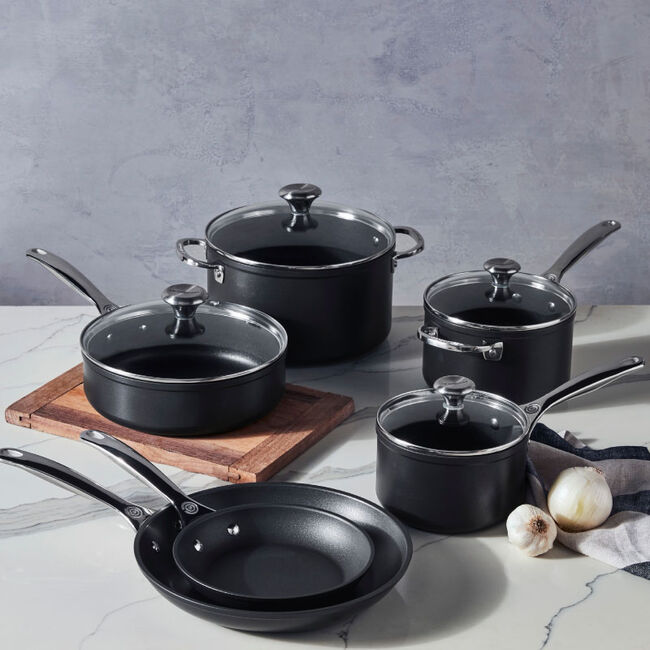 Le Creuset 10-Piece Toughened Non-Stick Cookware Set - Durable & Scratch-Resistant for Professional Cooking & Home Kitchens