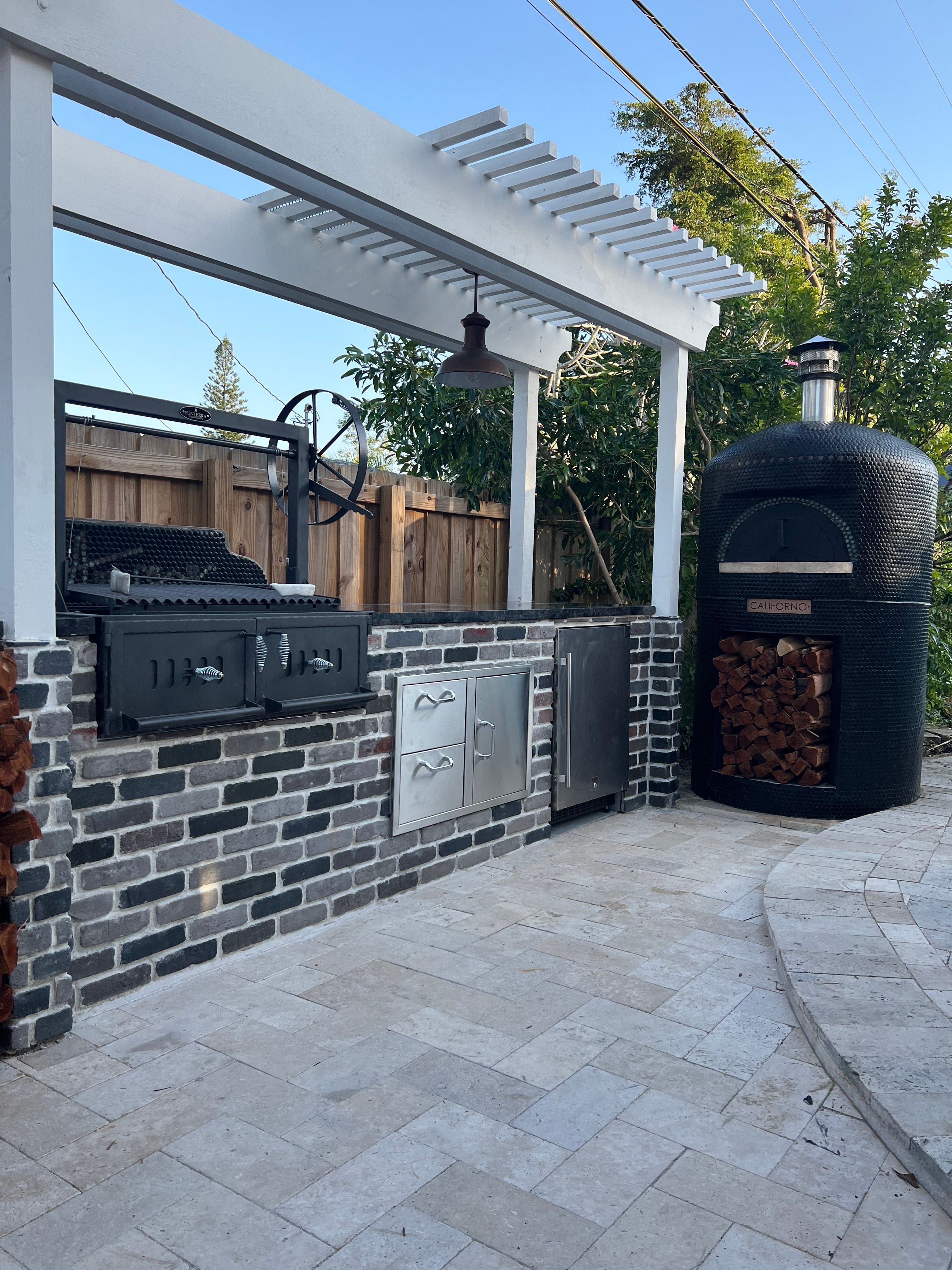 CALIFORNO Bullet Pizza Oven - Portable Outdoor Wood Fired Pizza Maker for Backyard, Camping & Tailgating | Perfect for Home Chefs & Pizza Lovers