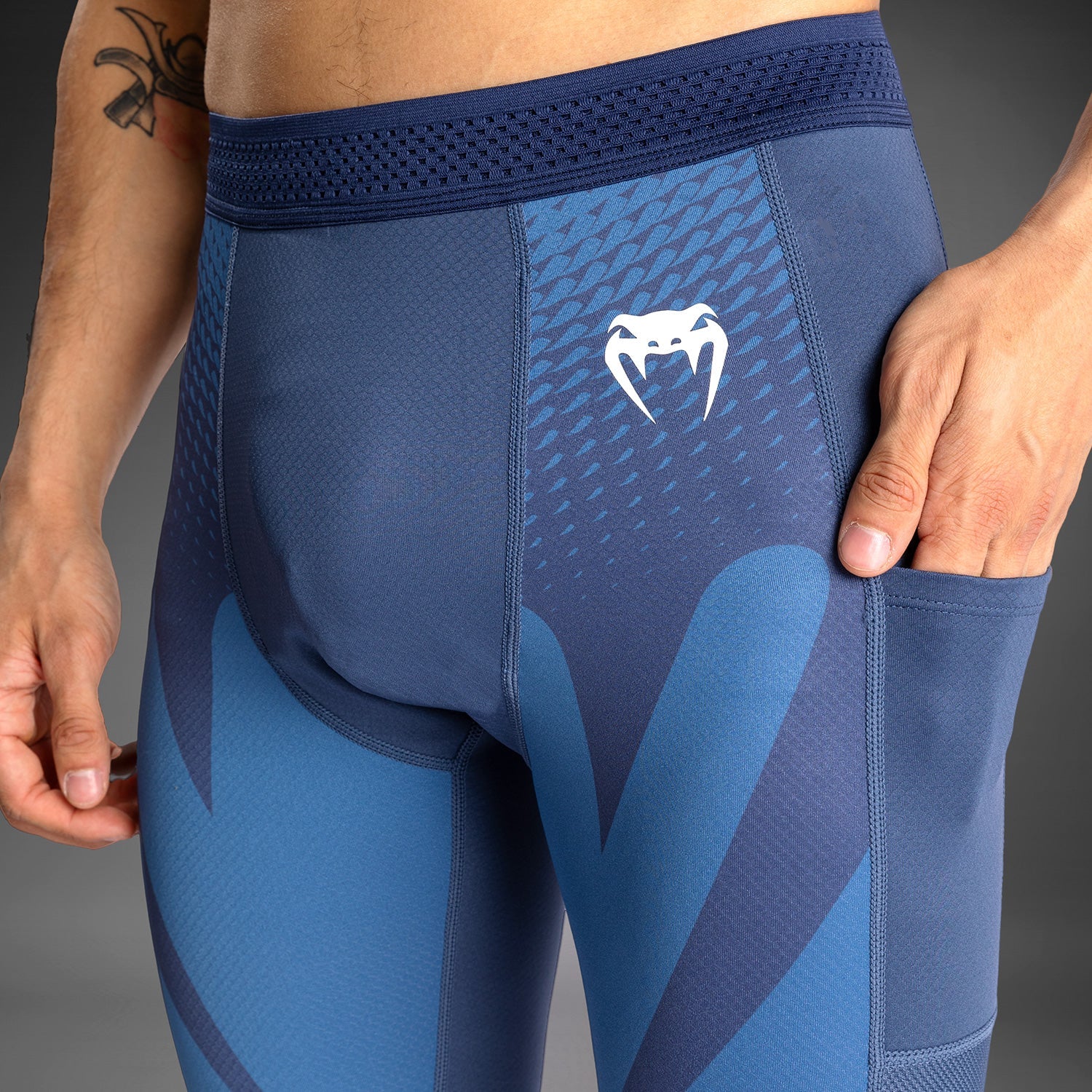 Venum Attack Men's Spats - Navy Blue Compression Pants for MMA, Boxing & Training - Premium Fightwear for Athletes & Fitness Enthusiasts