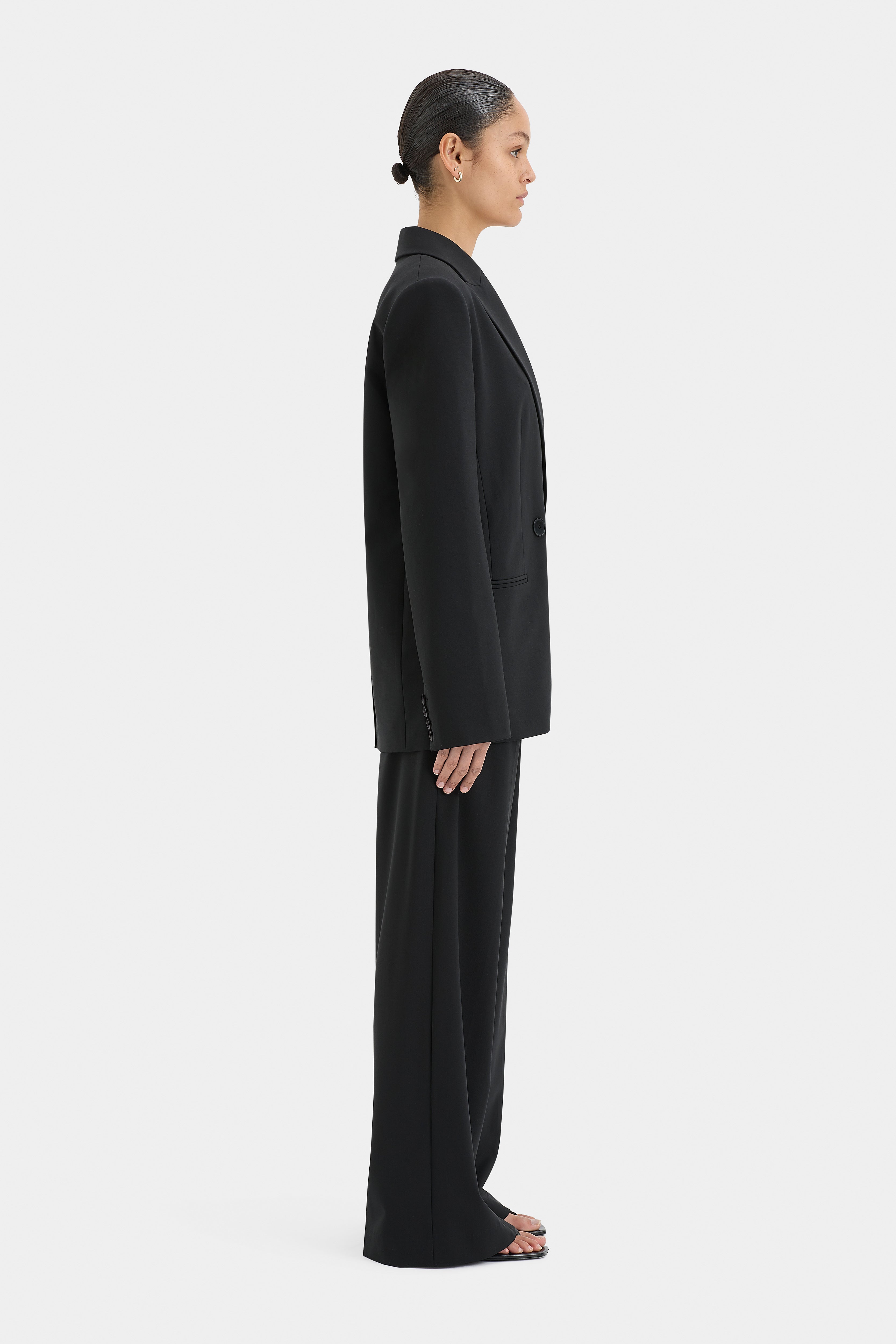 Leonardo Blazer for Men - Classic Black Formal Jacket - Perfect for Business Meetings, Weddings & Office Wear