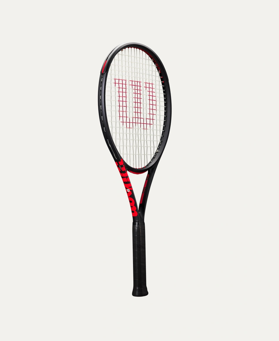Wilson Clash 100 Pro v3 Tennis Racket - Carbon Fiber Lightweight Racquet for Advanced Players | Perfect for Competitive Matches & Training Sessions
