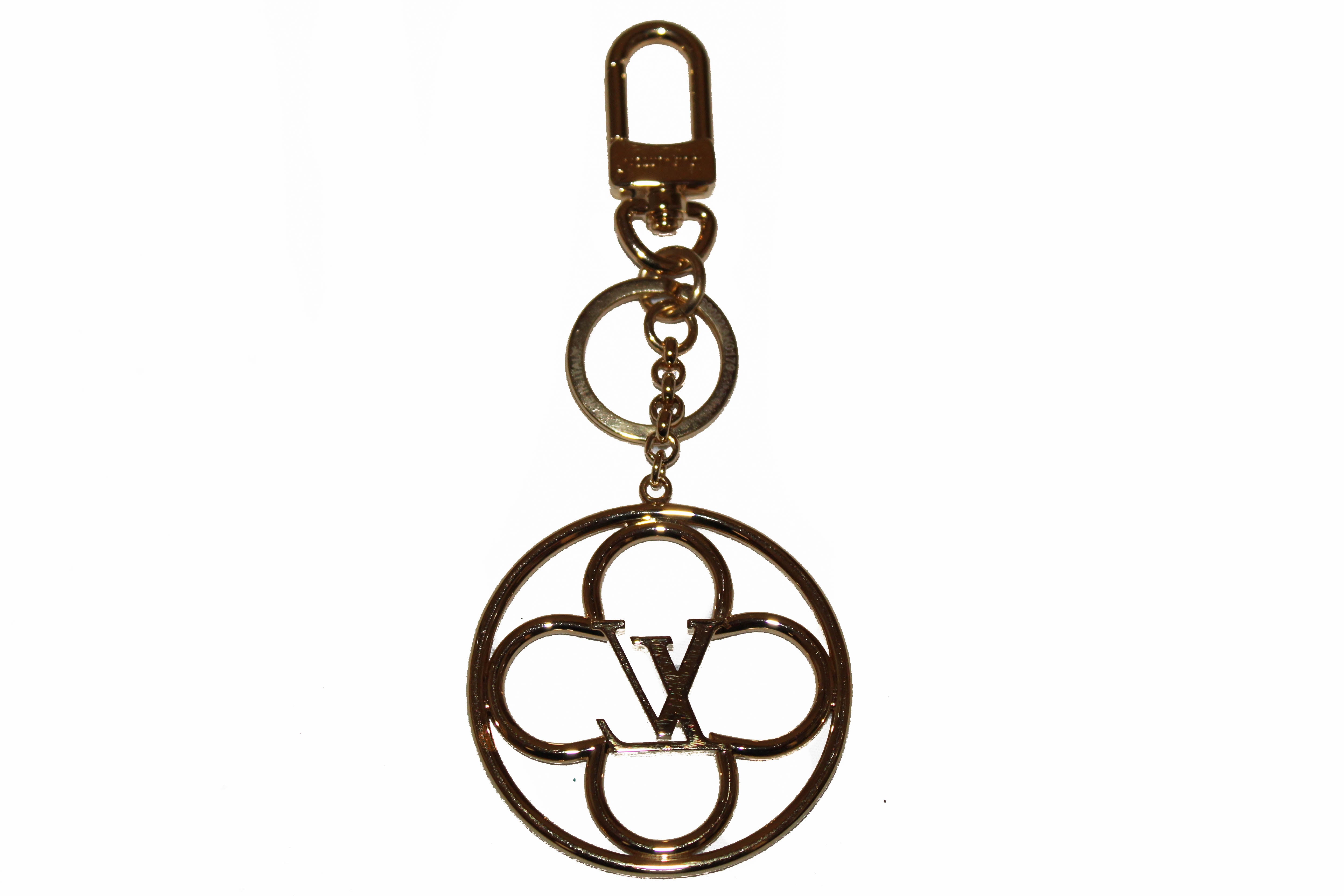 Authentic Louis Vuitton Gold Flower Finesse Bag Charm & Key Holder - Luxury Purse Accessory for Handbags, Wallets & Keys - Perfect for Everyday Use & Gift Giving