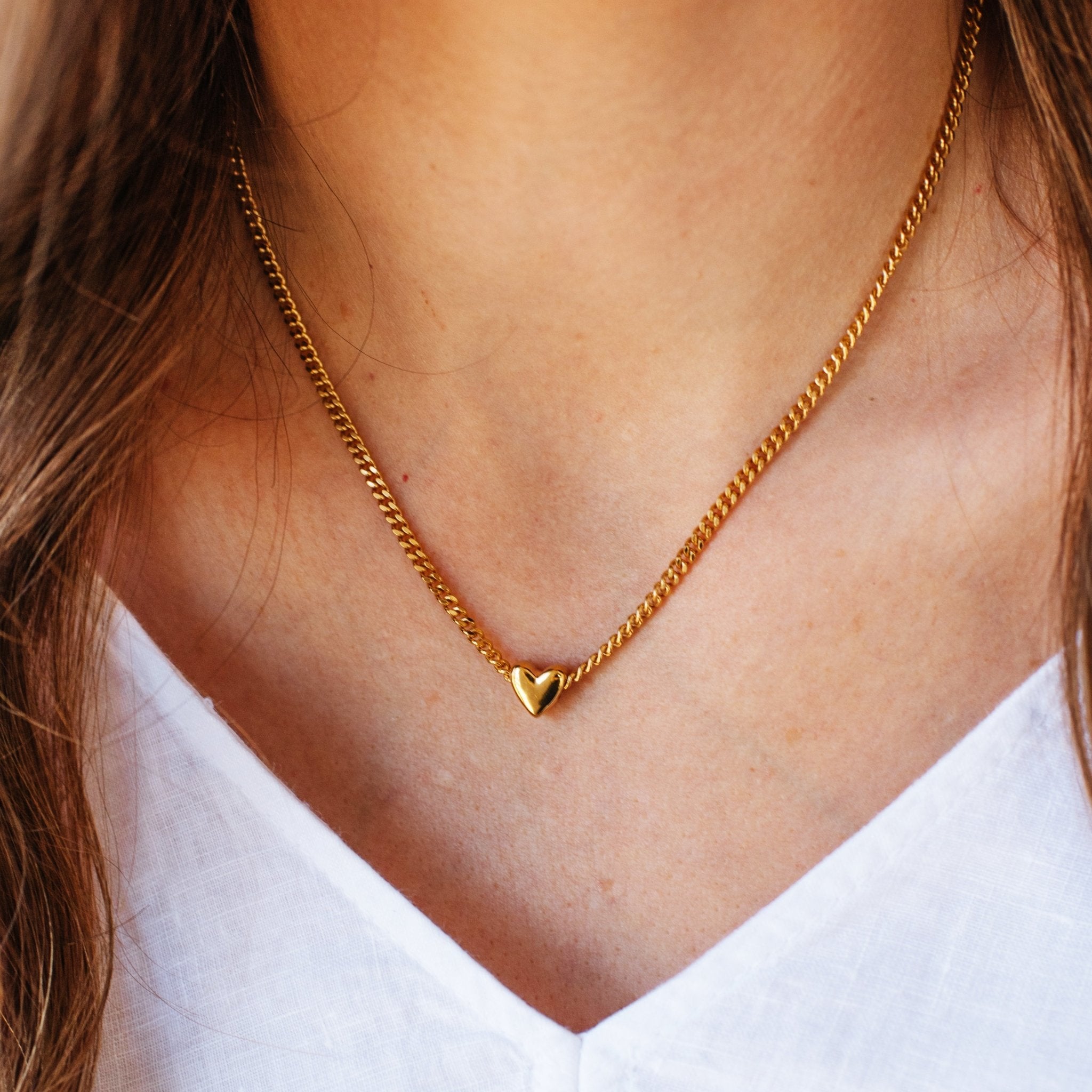 Elegant Cable Link Necklace - 15