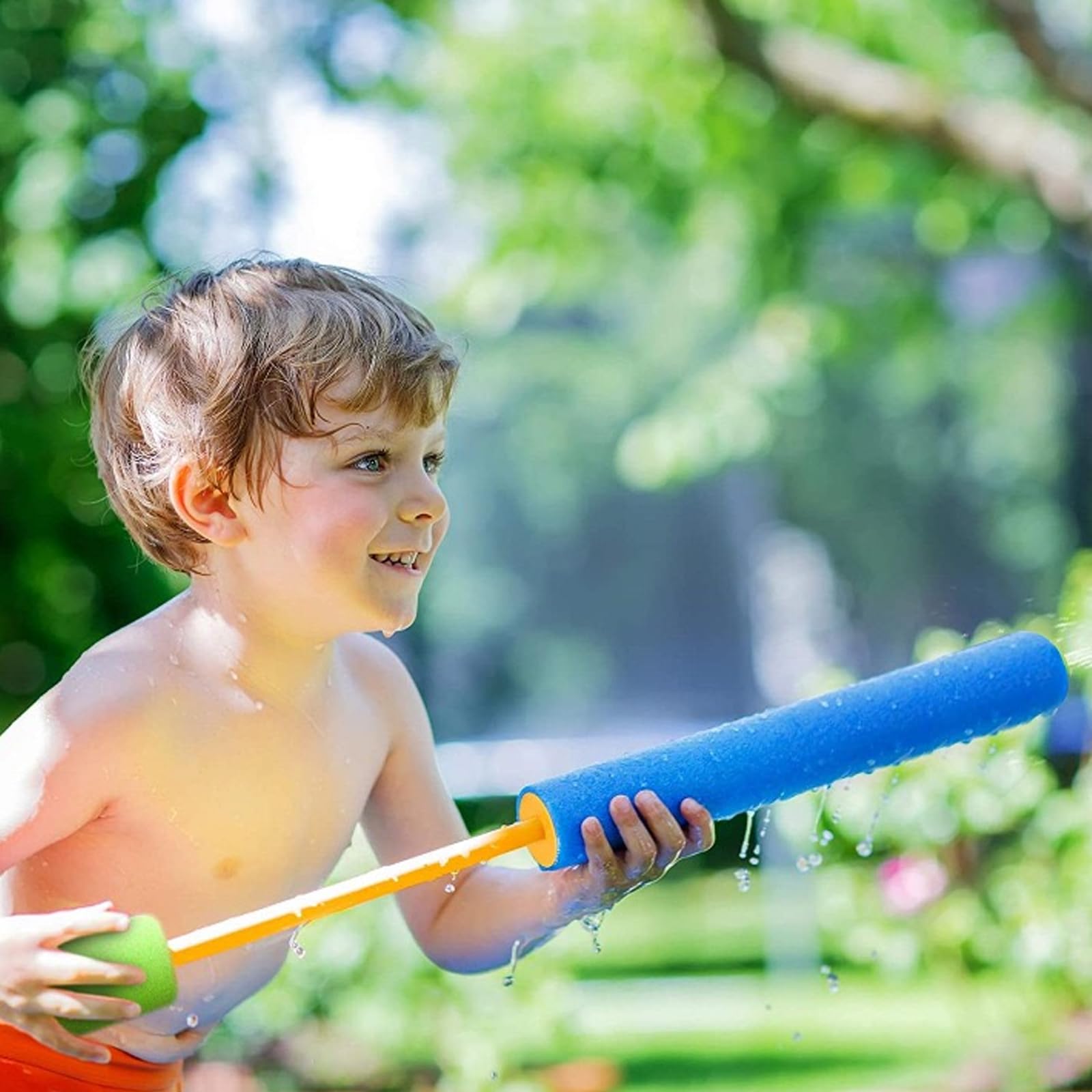 4-Pack Water Blaster Soaker Guns for Kids - Super Squirt Guns with 40ft Range, Outdoor Pool Water Toys for Summer Fun - Perfect for Backyard Battles, Beach Games and Pool Parties (Cylinder Style)