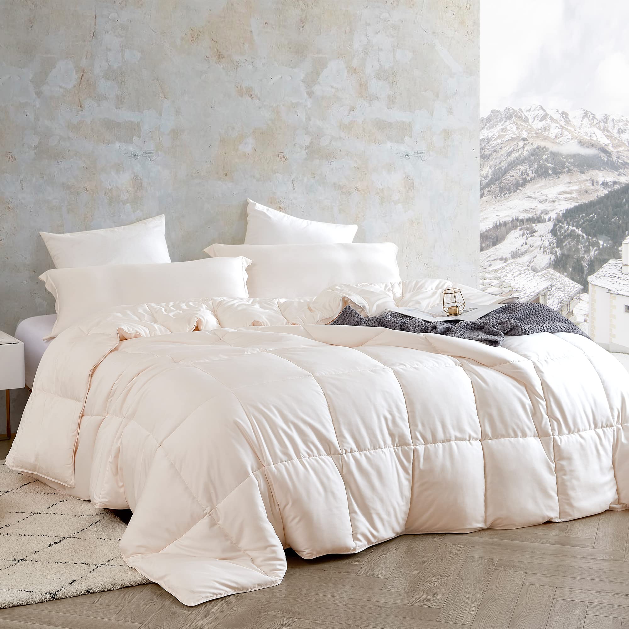 Byourbed Snorze® Cloud Comforter - Ultra Soft Bamboo Comforter for Deep Sleep, Twin Size in Sugar Swizzle - Perfect for Allergy Sufferers & Hot Sleepers, Ideal for Bedrooms & Guest Rooms