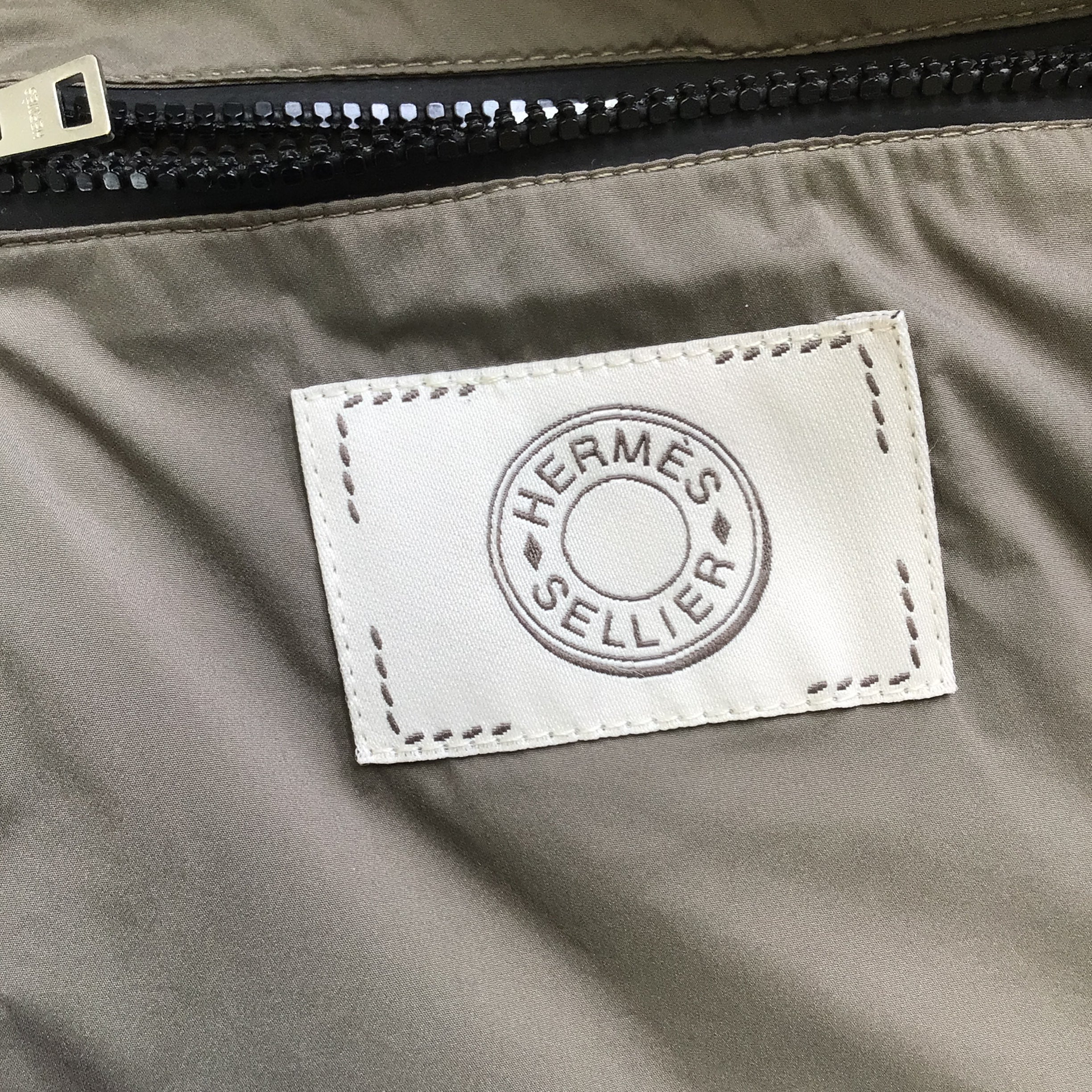Hermes Taupe & Olive Green Down Paddock Puffer Vest for Women - Lightweight Warm Winter Jacket for Outdoor Activities, Hiking & Casual Wear