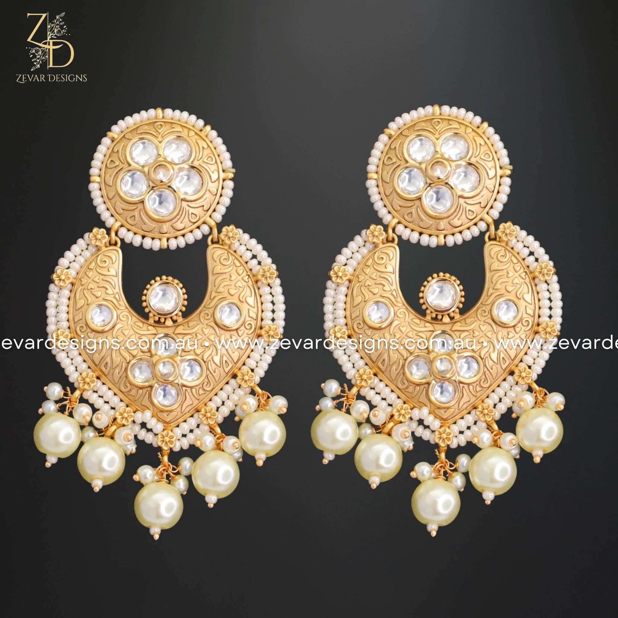 Exquisite Kundan Necklace Set with Tikka & Pearls - Perfect for Weddings, Parties & Indian Traditional Occasions