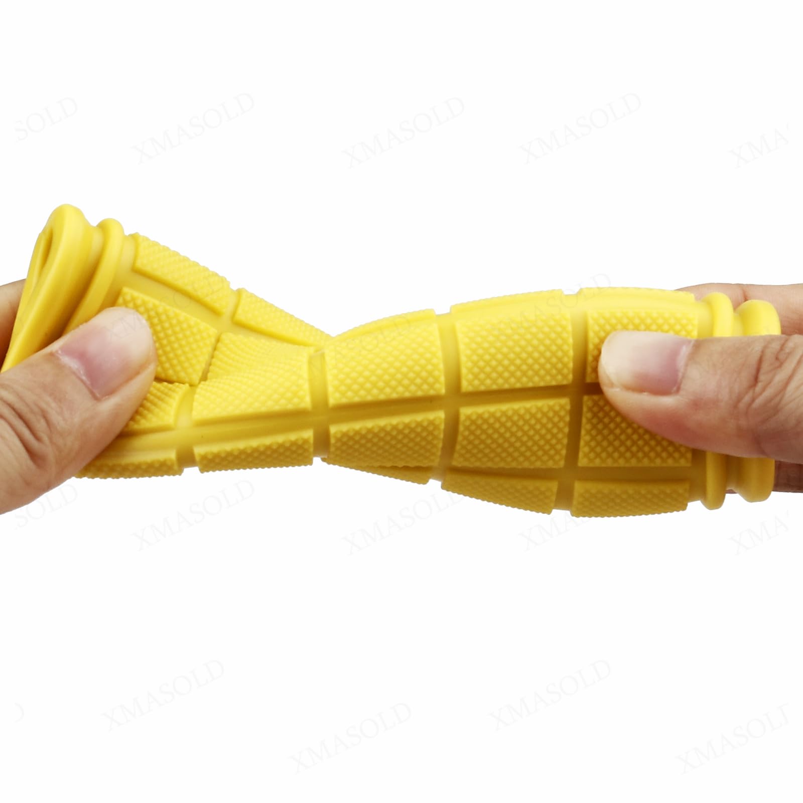 Non-Slip Rubber Bike Handle Grips with Tassel Streamers for Kids - Girls & Boys Bicycle Handlebar Grips, Replacement Grips for Scooter, Mountain Bike, BMX, MTB & Tricycle - Perfect for Commuting, School Rides & Outdoor Adventures
