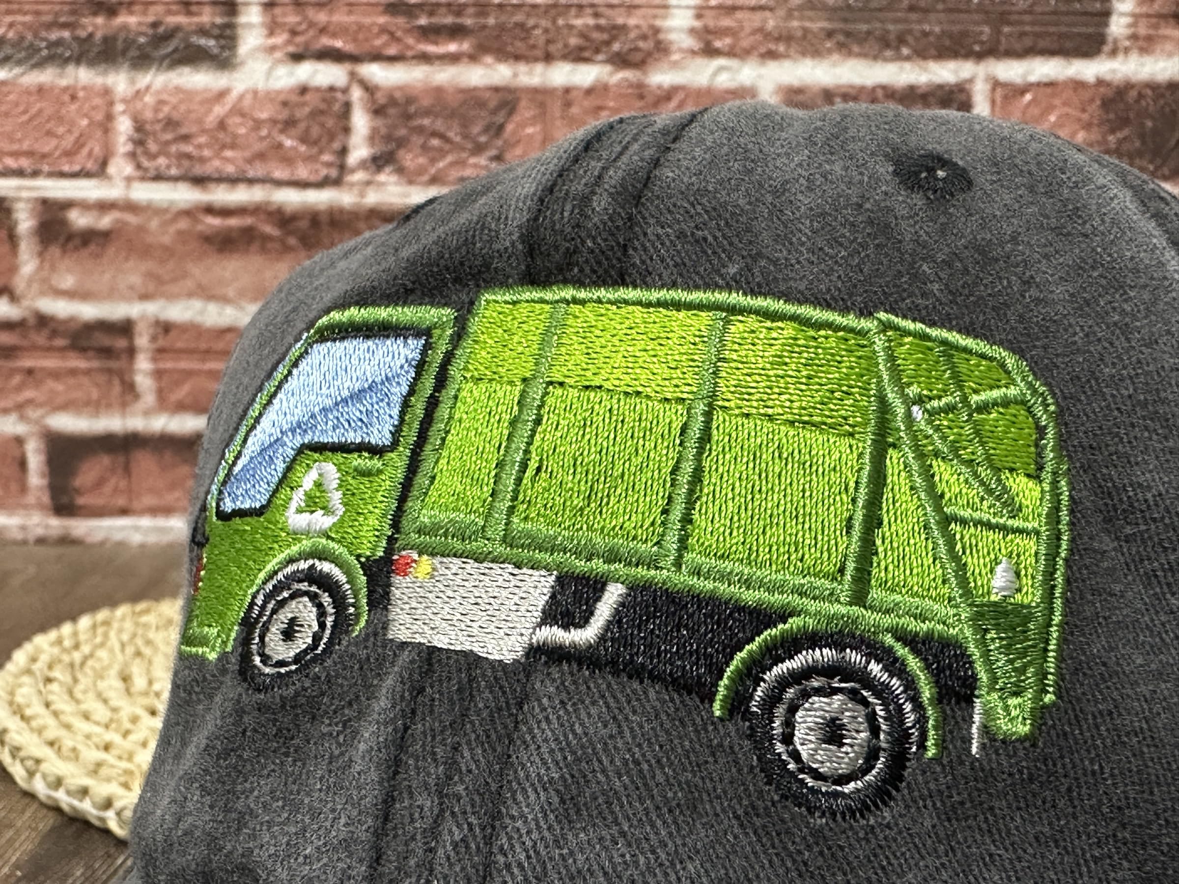 Embroidered Baseball Caps for Kids - Stylish & Comfortable for Outdoor Play