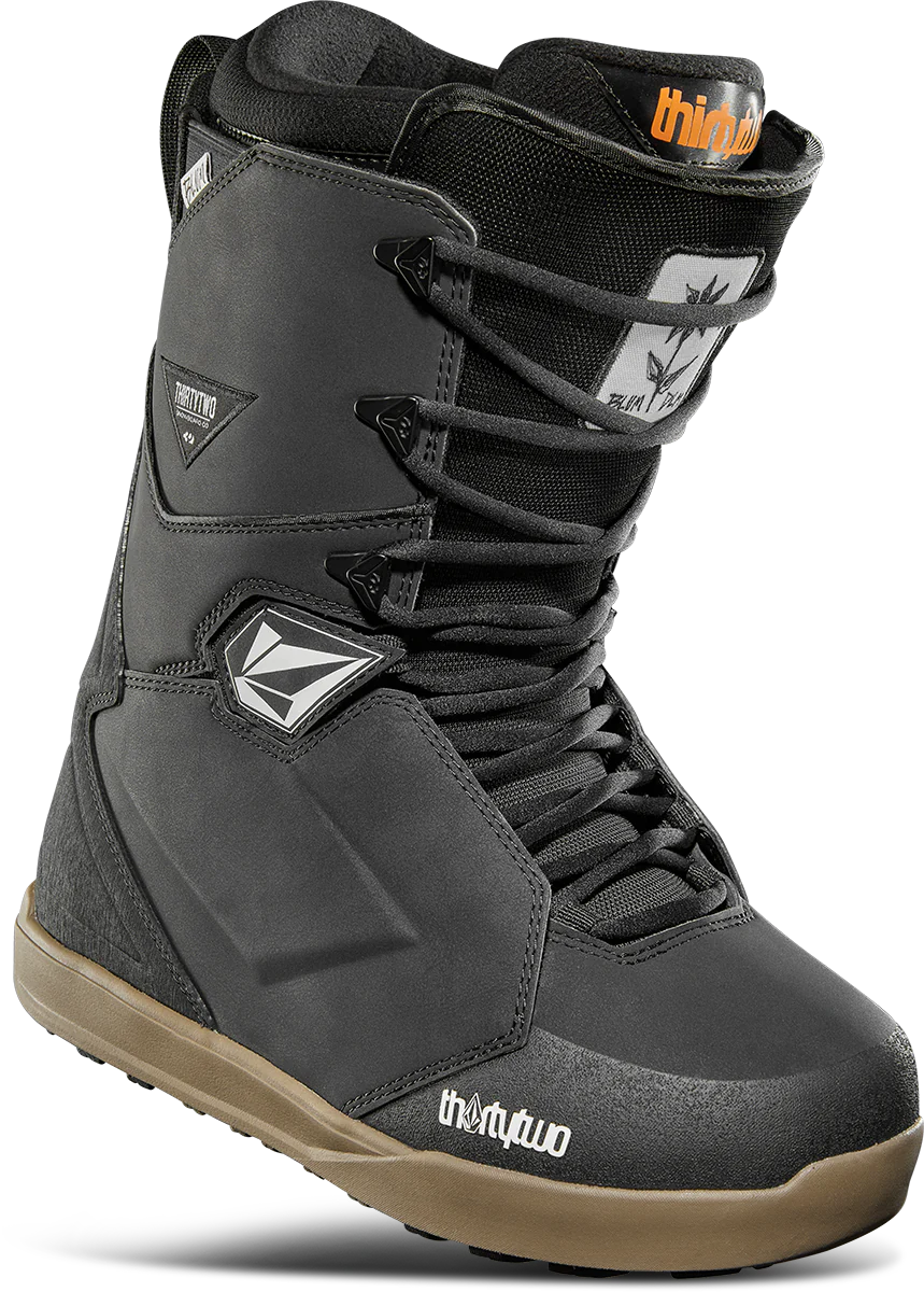 Thirty Two Lashed X Volcom Snowboard Boots 2025 - Black/Gum - Men's Waterproof Winter Snowboarding Boots for All-Mountain Riding & Freestyle