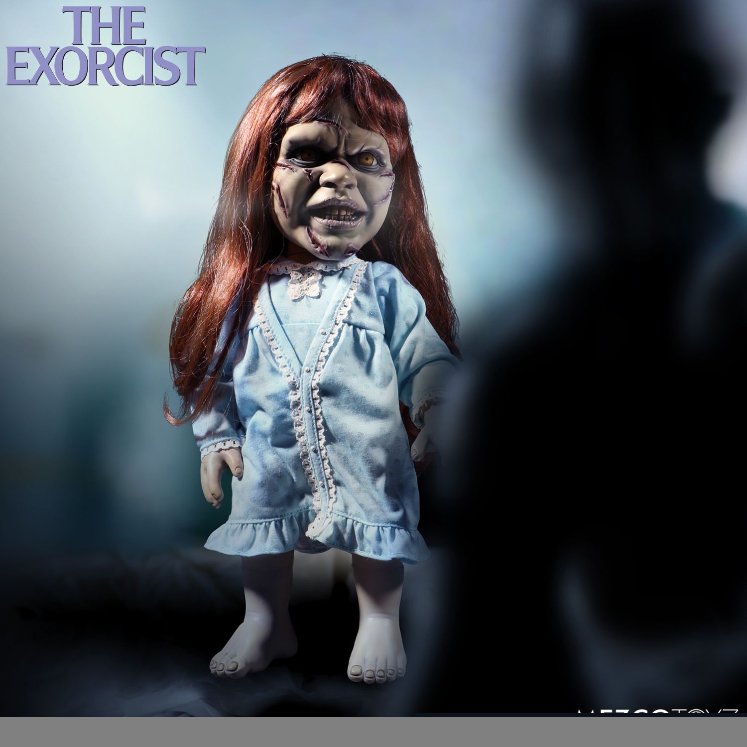 Mezco Toyz The Exorcist Mega Scale 15