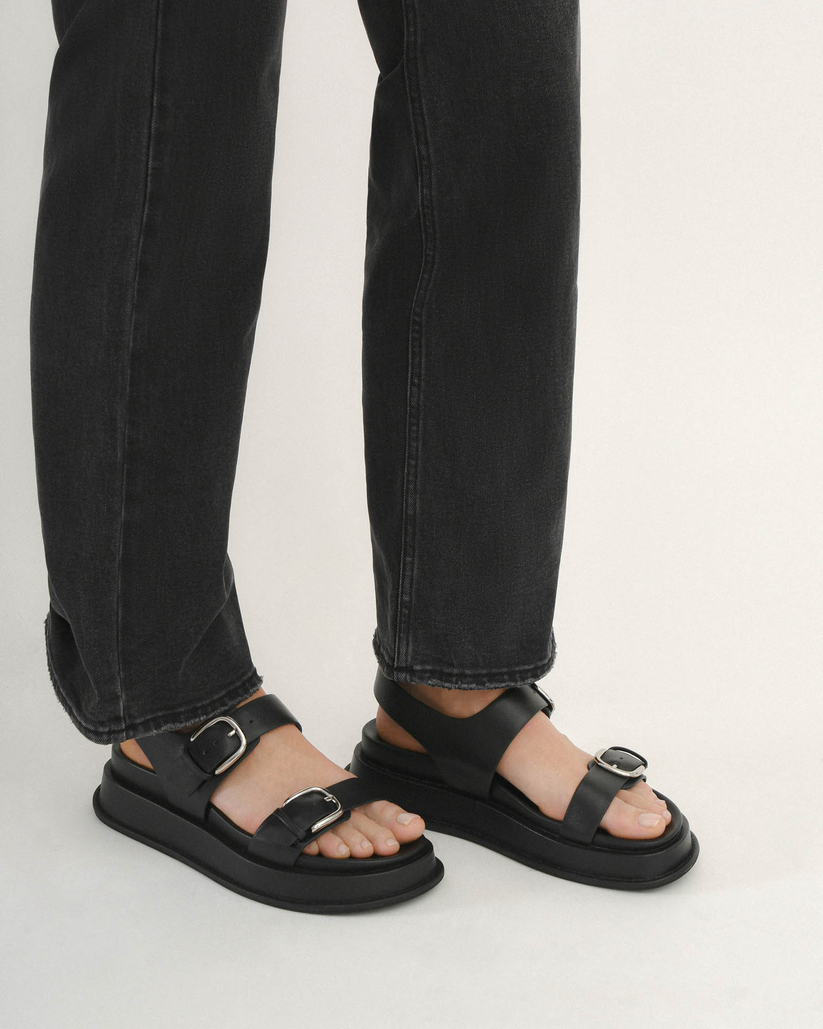 Black Leather Mabel Flat Sandals for Women - Comfortable Casual Summer Shoes for Beach, Walking & Everyday Wear