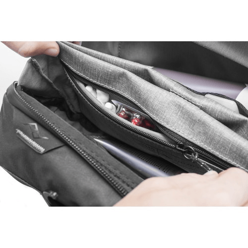 Peak Design Travel Wash Pouch - Waterproof Toiletry Bag for Men & Women, Compact Organizer for Cosmetics & Toiletries (Black) - Perfect for Camping, Gym, Business Trips & Air Travel