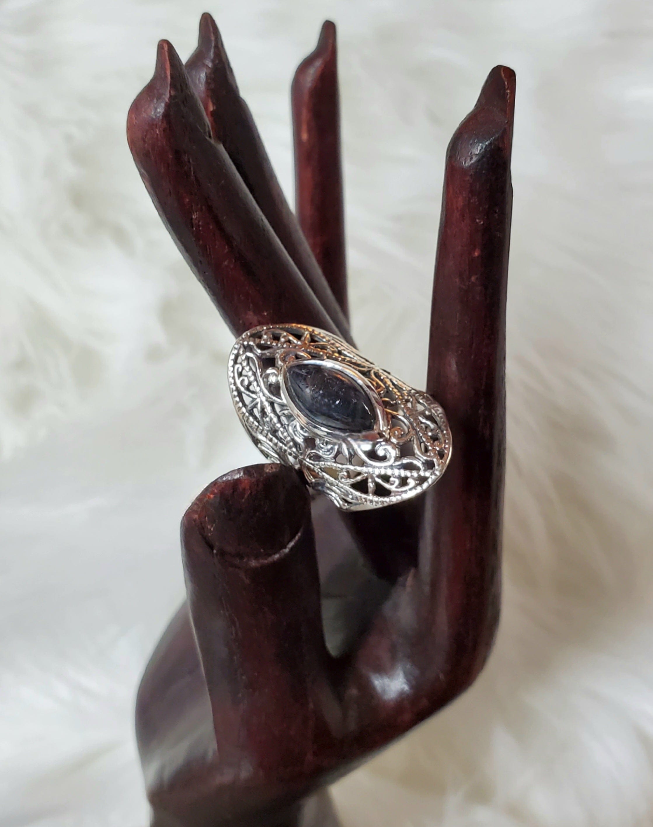 Exquisite Canadian Sapphire Ring in .925 Sterling Silver - Size 6.75 - Perfect for Engagement, Anniversary & Special Occasions