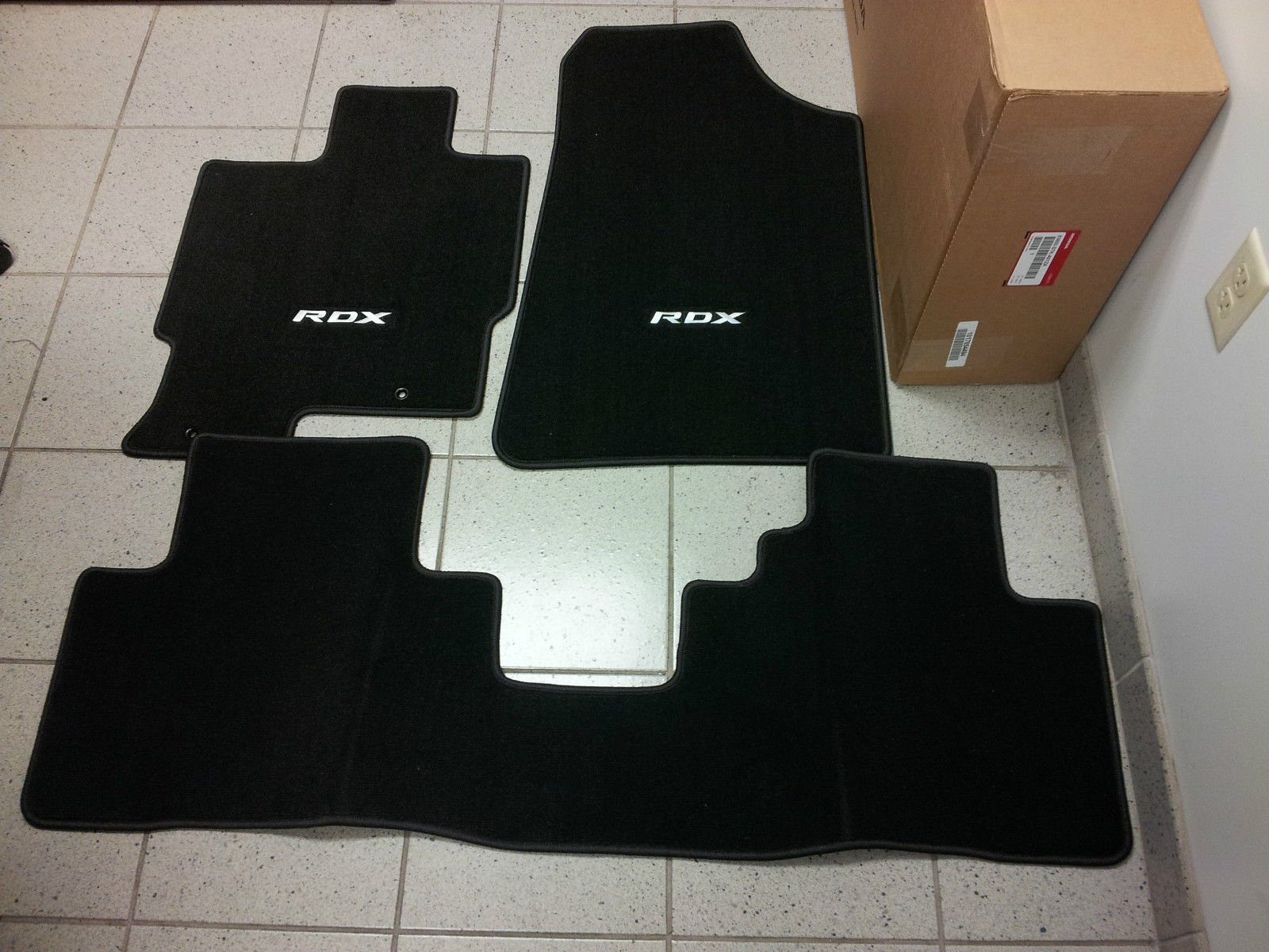 Acura Genuine 83600-STK-A01ZA All-Weather Floor Mats Set - Premium Car Interior Accessories for Sedans & SUVs | Perfect for Daily Commute, Road Trips & Family Protection
