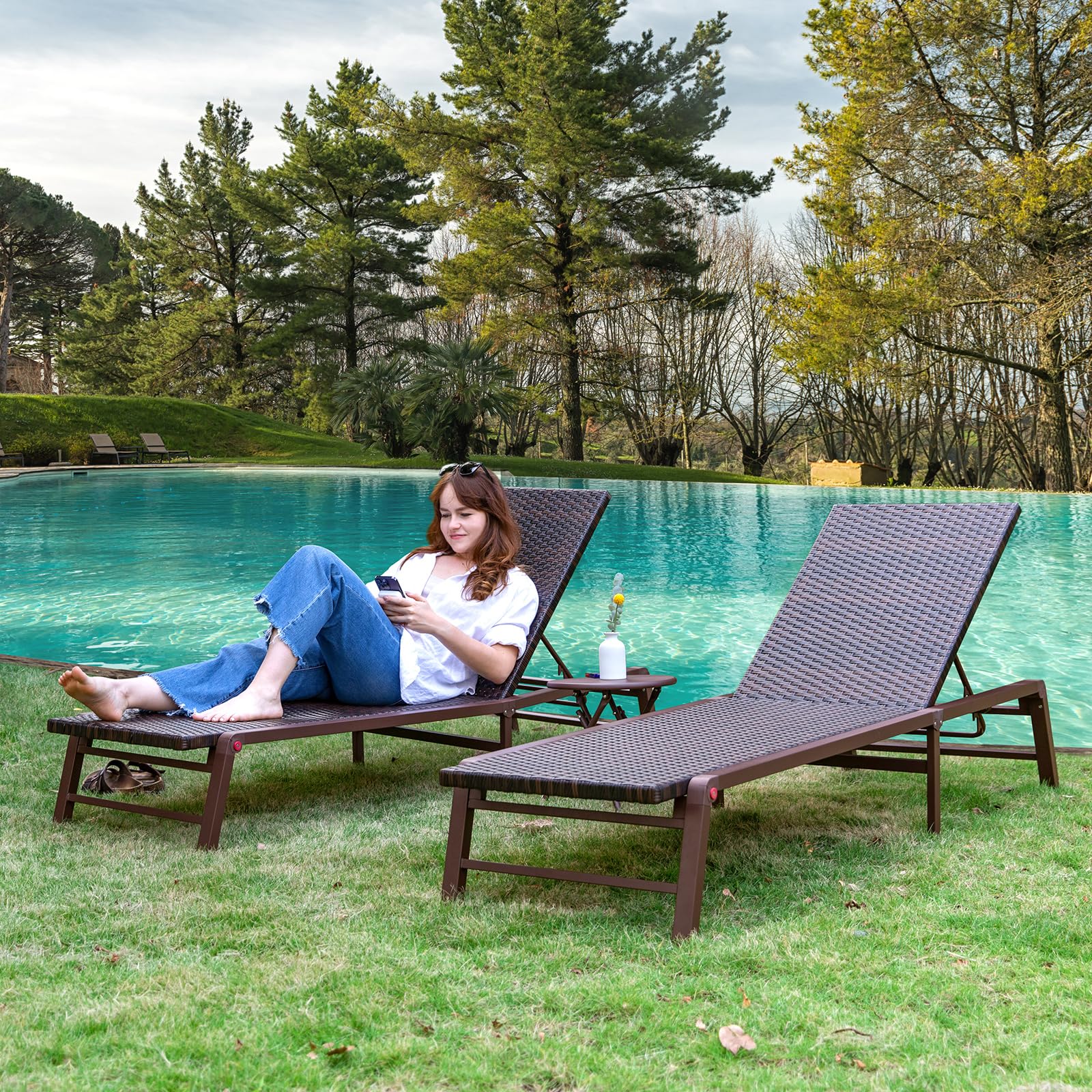 2-Piece Outdoor Chaise Lounge Set - No Assembly Aluminum Poolside Sunbathing Chairs, Patio Recliners with Flat Lay Design in Rattan Brown - Perfect for Backyard Relaxation, Beach Lounging & Resort-Style Sunbathing