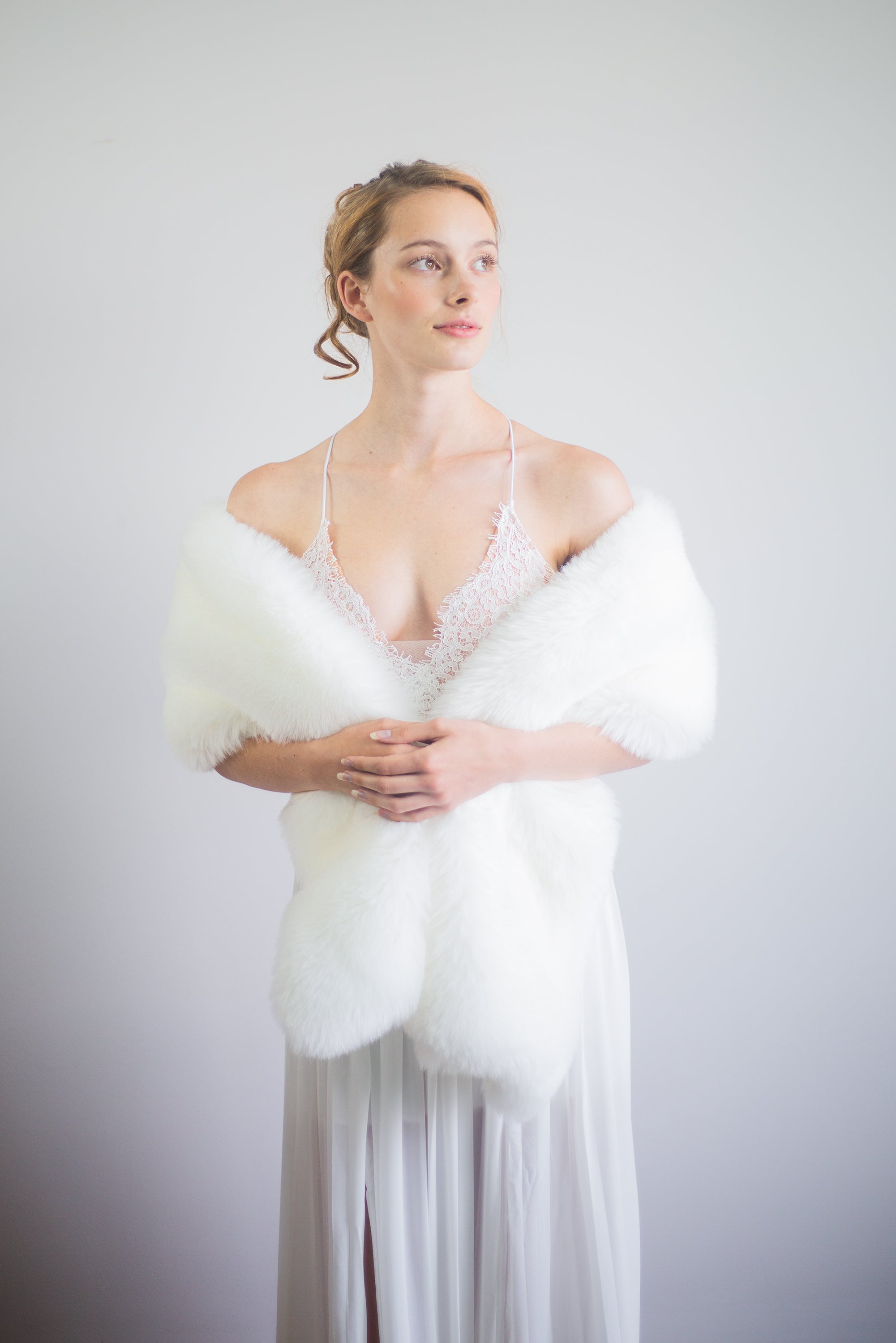 Ivory White Fur Shawl - Soft & Luxurious Winter Wrap (Lilian Wht01) | Perfect for Weddings, Parties & Cold Weather Fashion