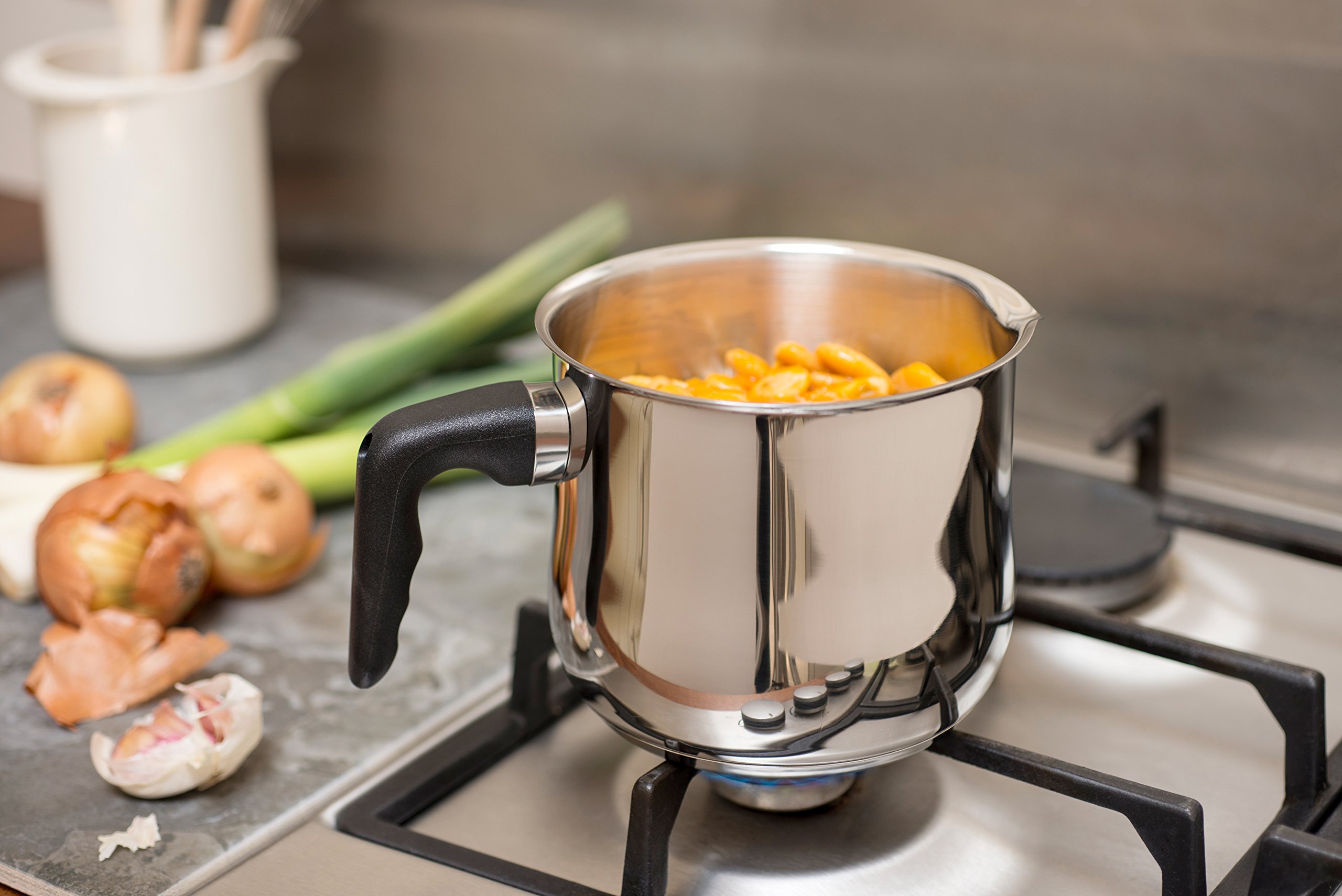 Premium 1020 Stainless Steel Milk/Sauce/Boiling Pot with Heat-Resistant Bakelite Handle - 15cm Silver Kitchen Cookware for Coffee, Tea, Soup & Pasta Cooking