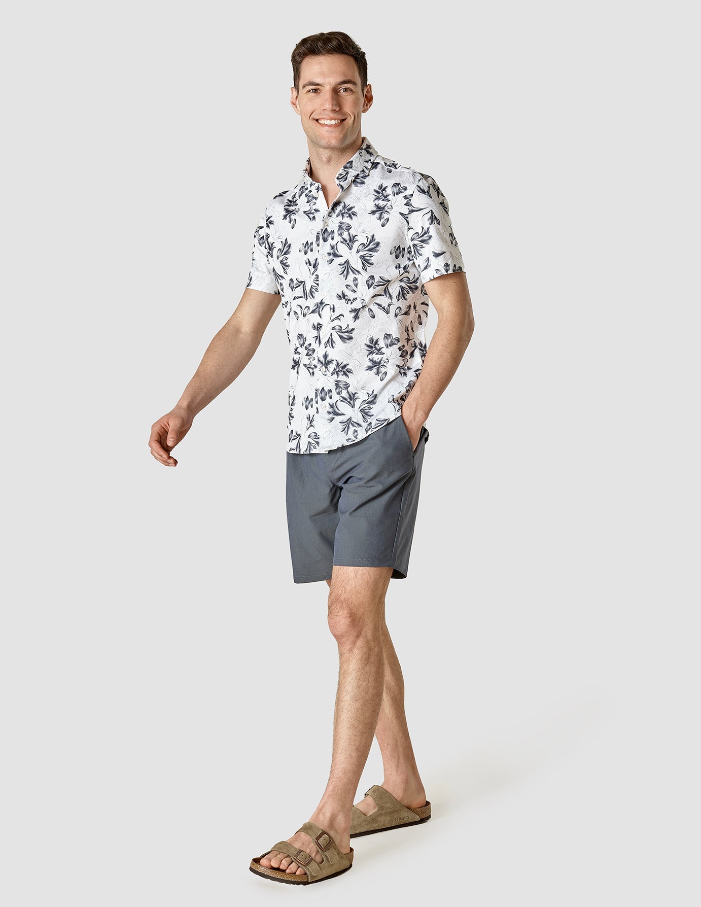 Classic Navy Floral Short Sleeve Shirt for Men - Casual Summer Wear, Beach Outings & Outdoor Activities