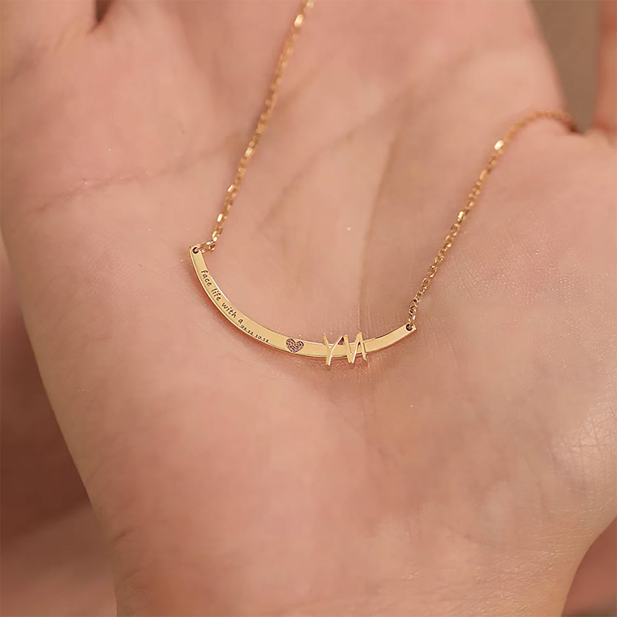 Solid Gold Baby Footprint Necklace - Personalized Keepsake Jewelry for Newborns, Moms & Grandmas - Perfect for Birthdays, Christenings & Mother's Day Gifts